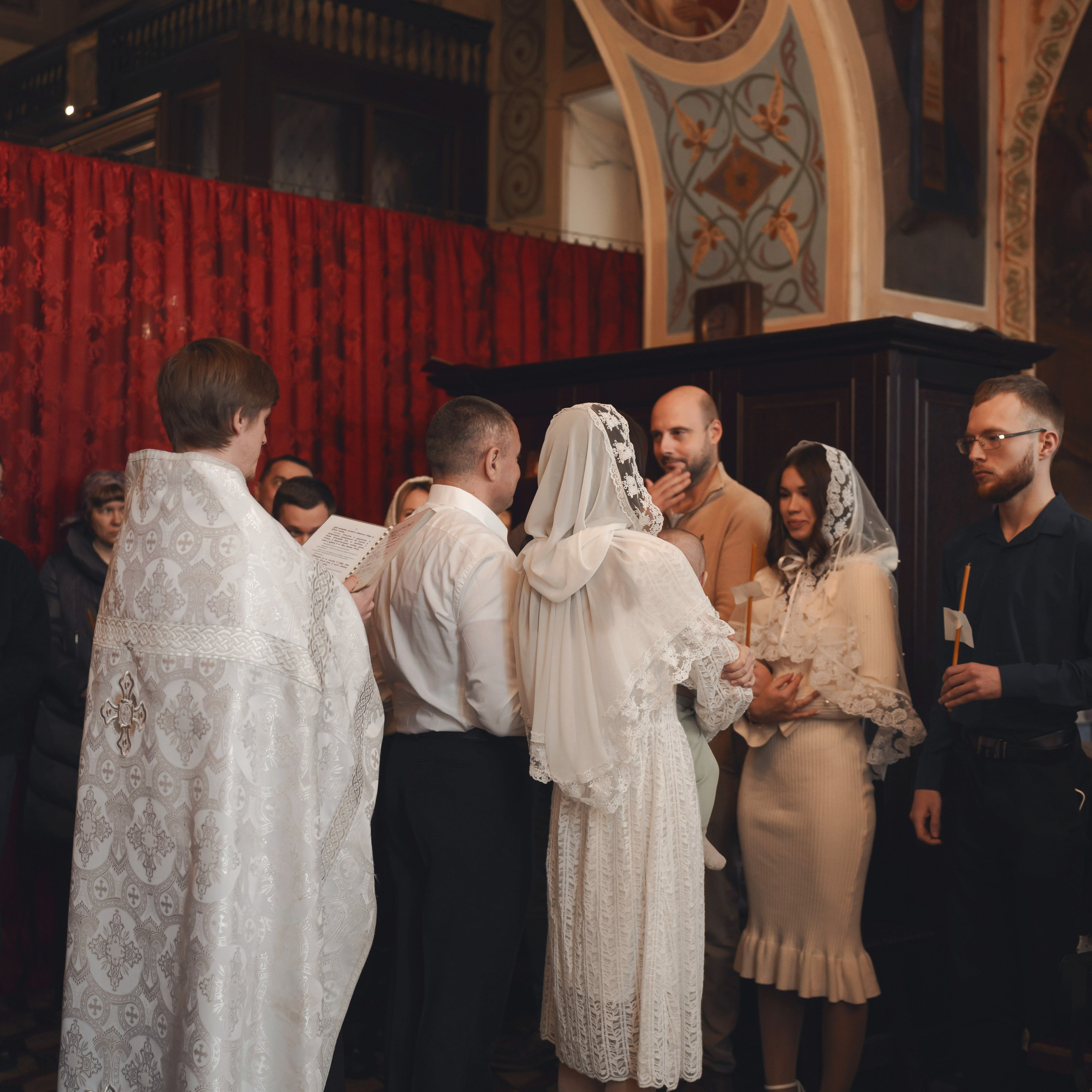 Фотограф на Крещение в Храме иконы Божией Матери Нечаянная Радость. Семейный фотограф в Москве 📸