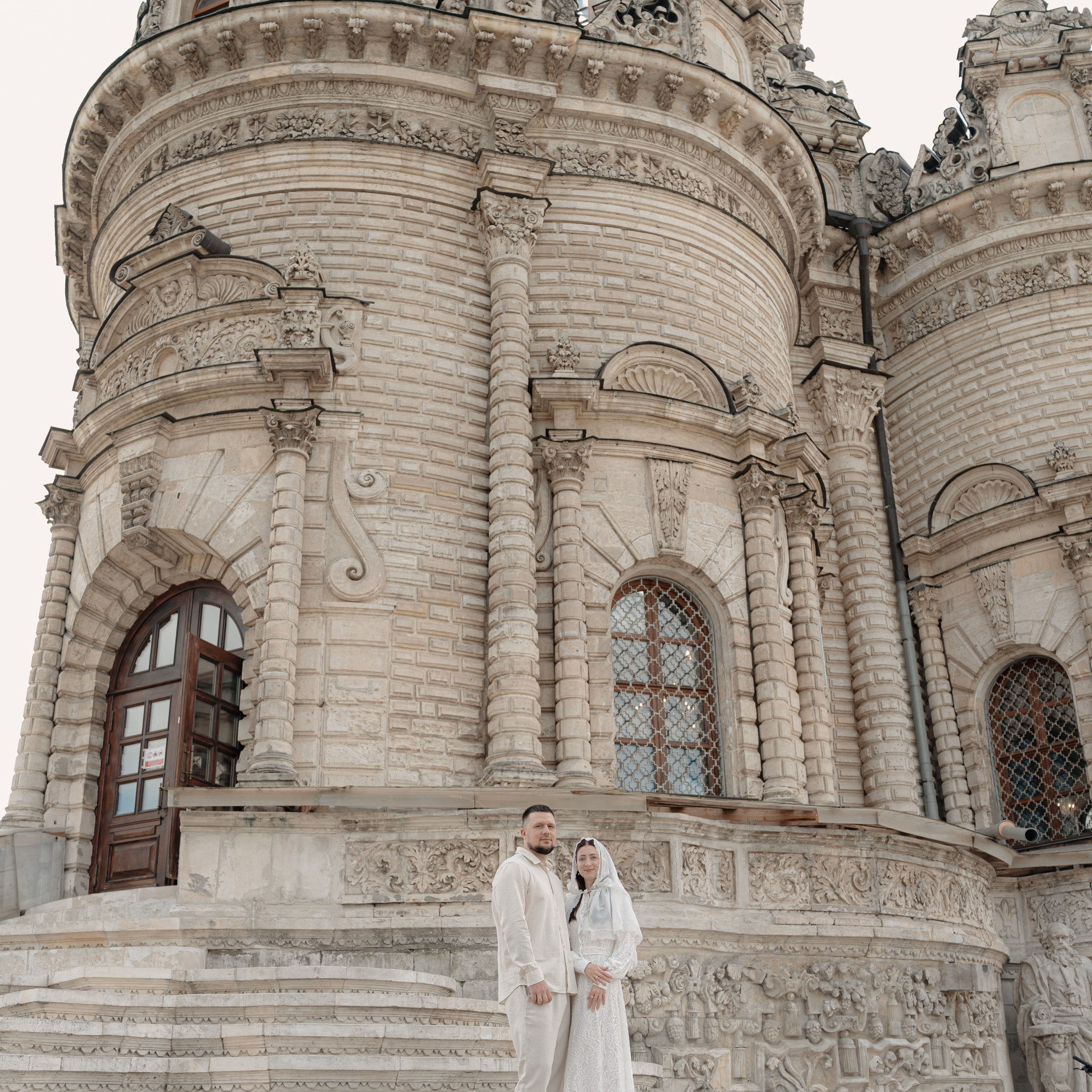 Венчание в Церкви иконы Божьей Матери Знамение. Семейный фотограф в Москве 📸