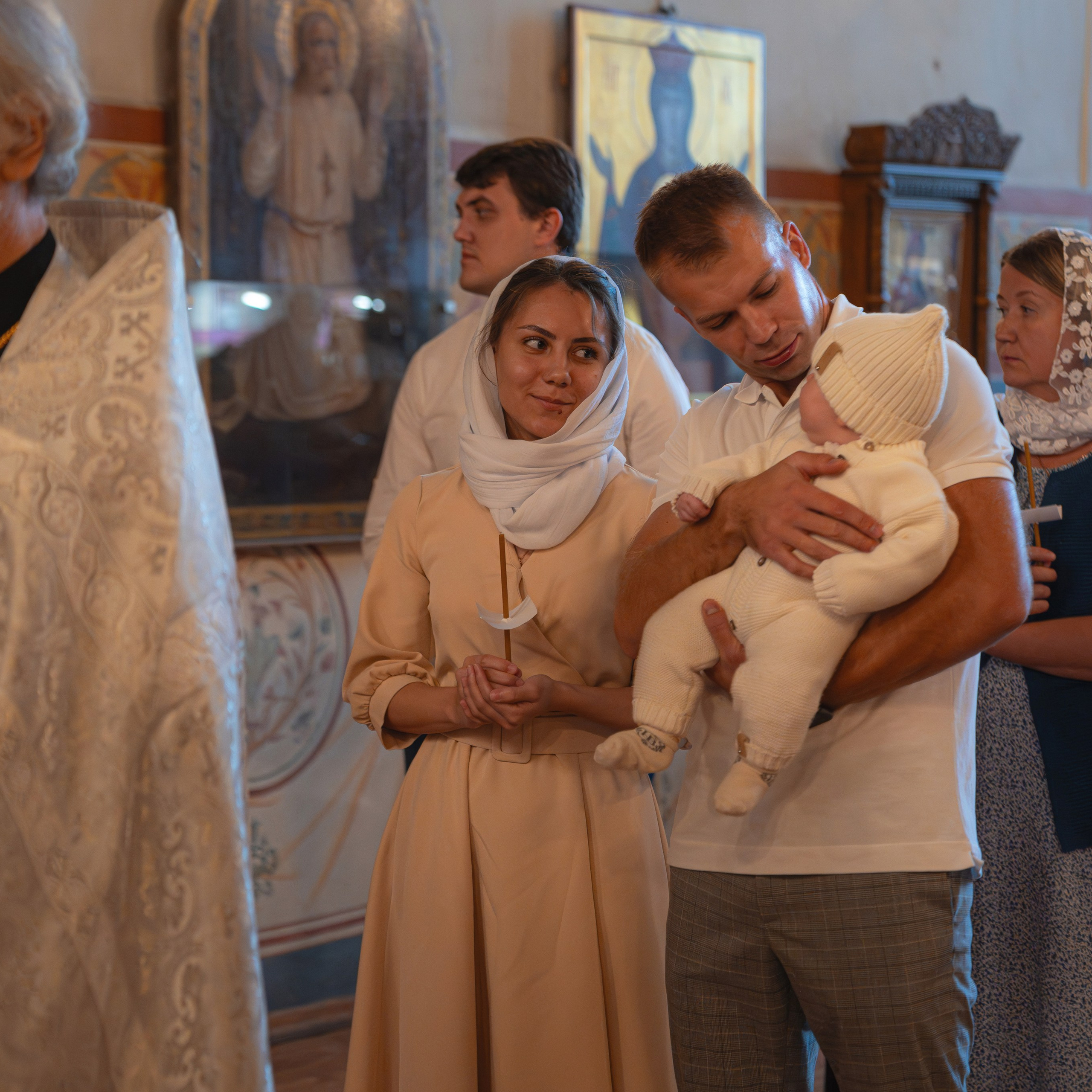 Крещение в Старейшем Соборе Покрова Пресвятой Богородицы в Измайлово. Семейный фотограф в Москве 📸