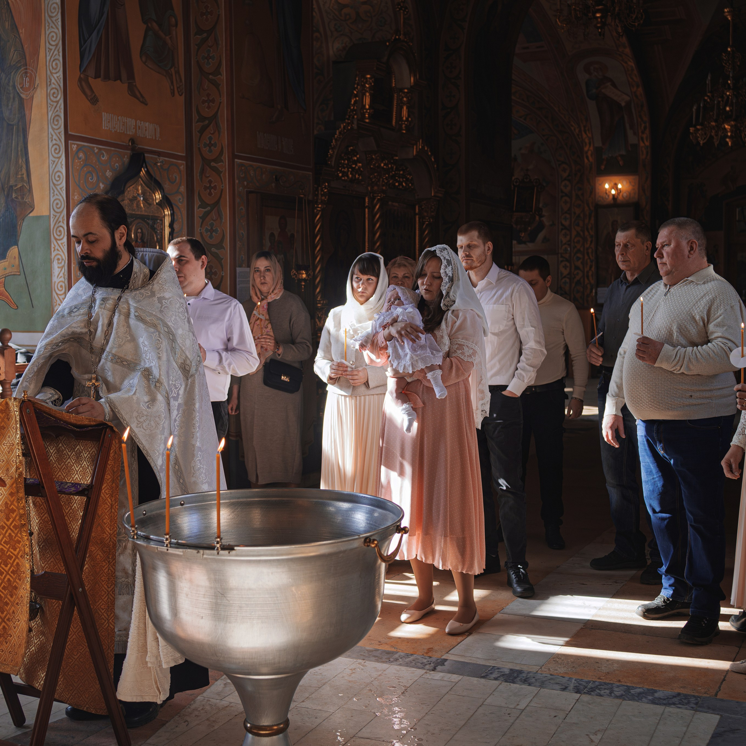 Фотосъёмка крещения в Митине, Храм Рождества Христова. Семейный фотограф в Москве 📸