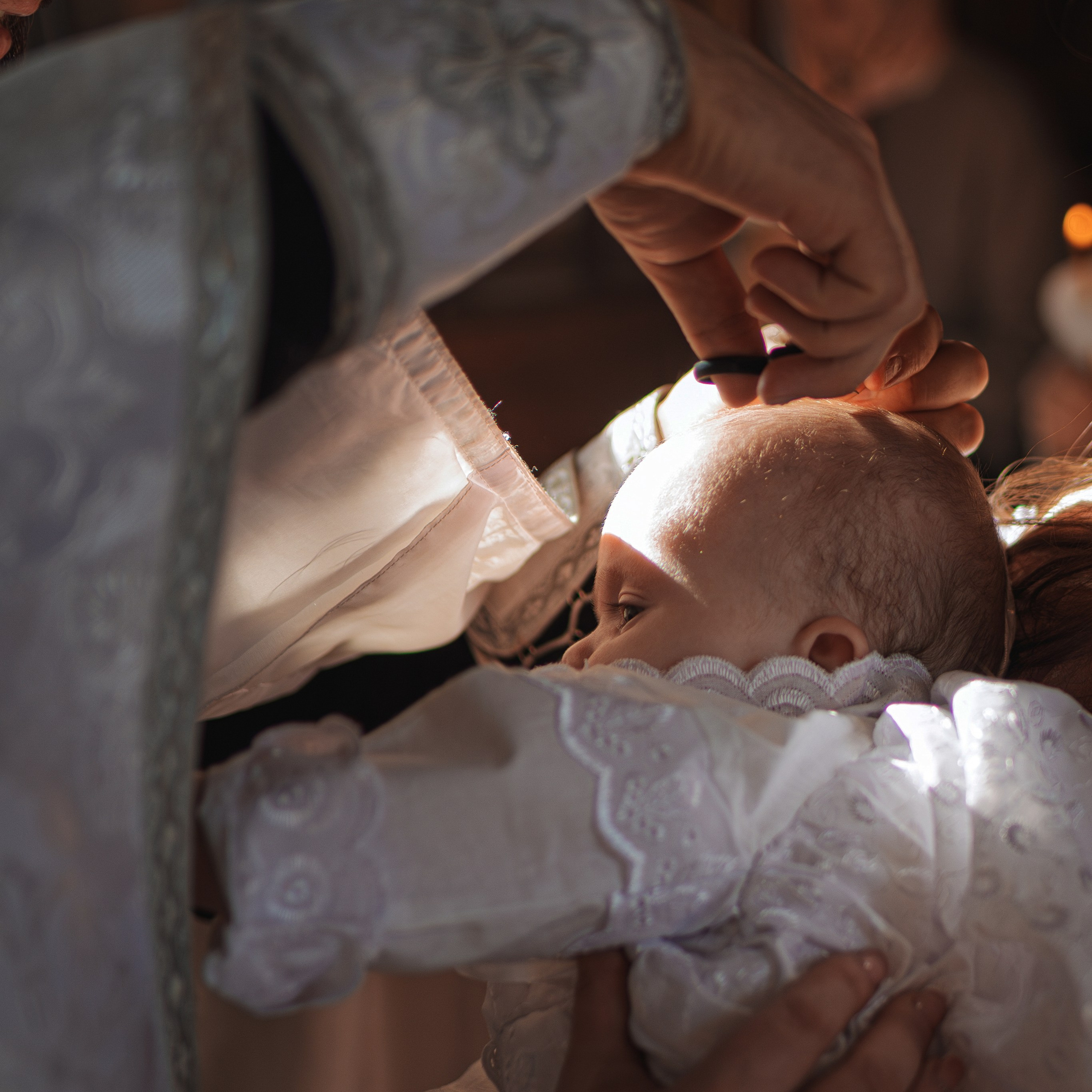 Фотосъёмка крещения в Митине, Храм Рождества Христова. Семейный фотограф в Москве 📸