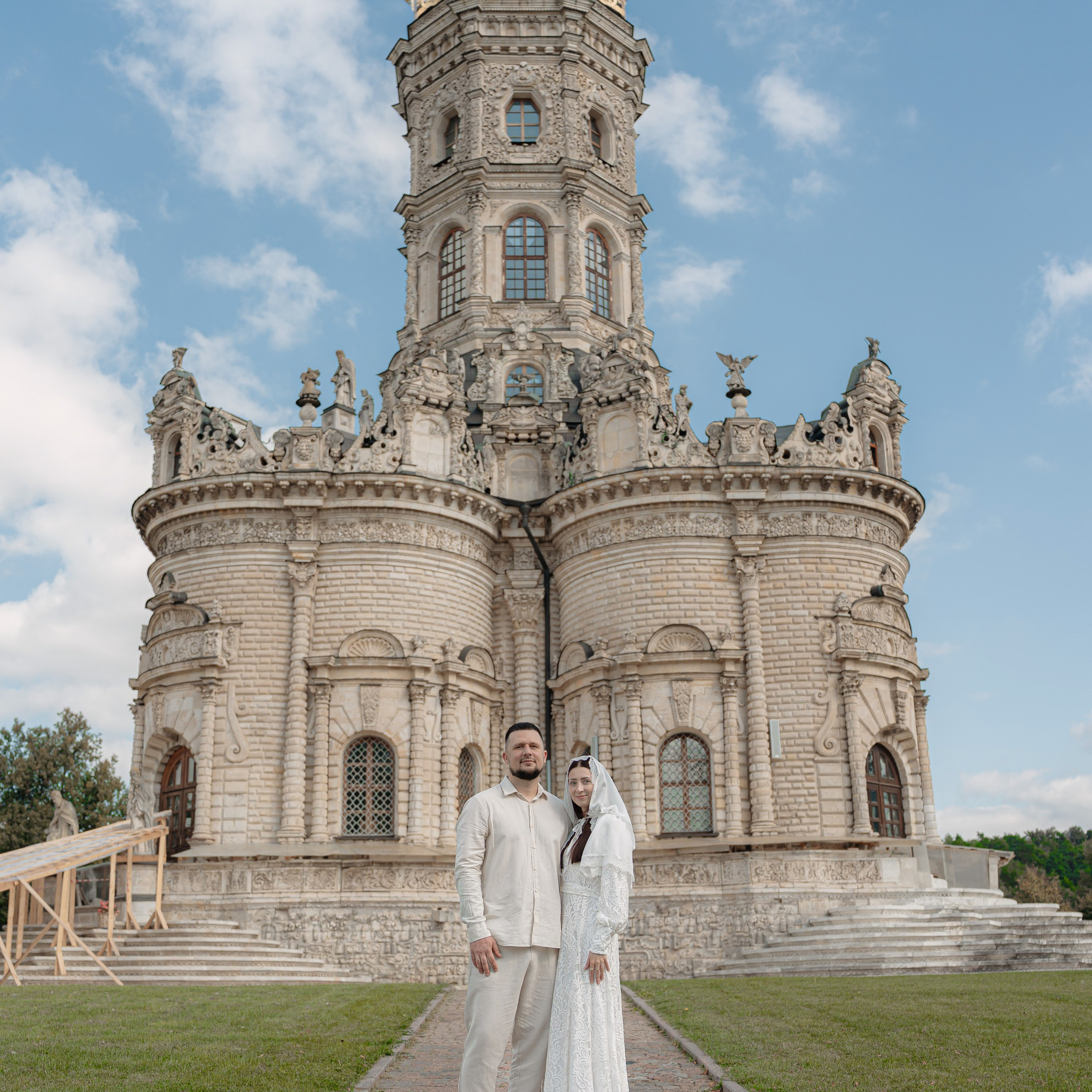 Венчание в Церкви иконы Божьей Матери Знамение. Семейный фотограф в Москве 📸