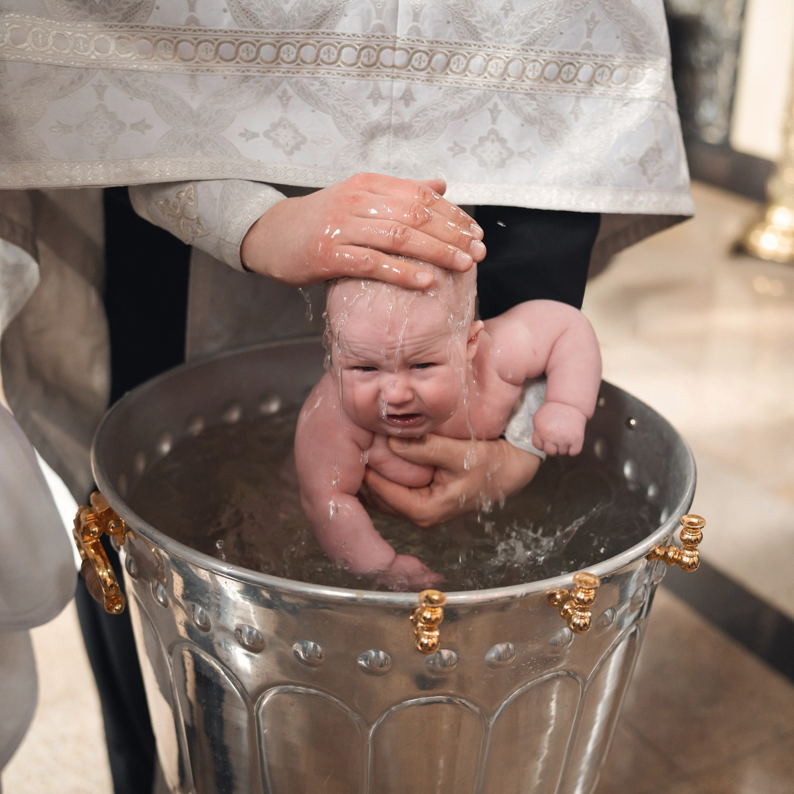 Фотограф на крещение в Церкви Ксении Петербургской. Семейный фотограф в Москве 📸