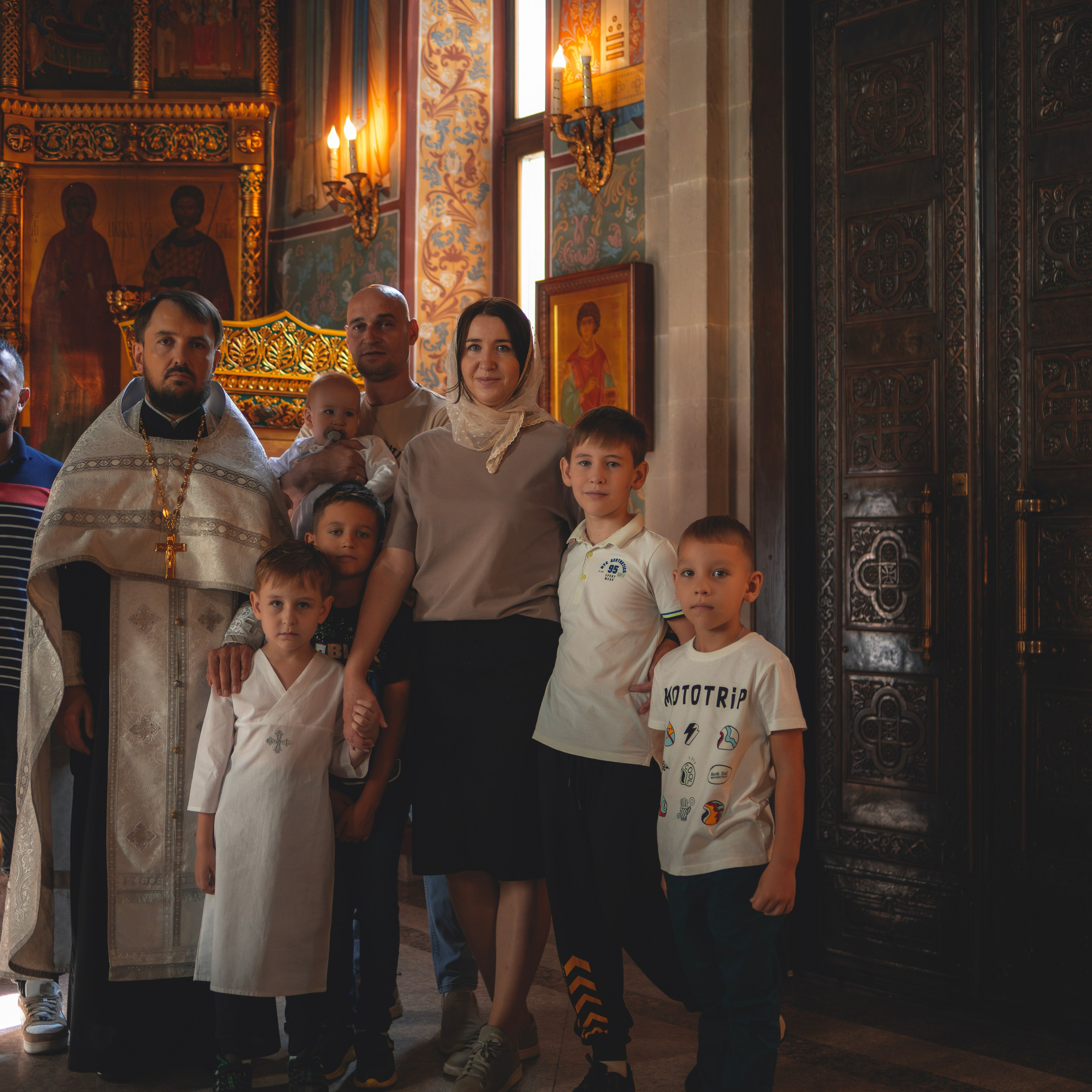 Таинство Крещения в Храме Сергия Радонежского. Семейный фотограф в Москве 📸