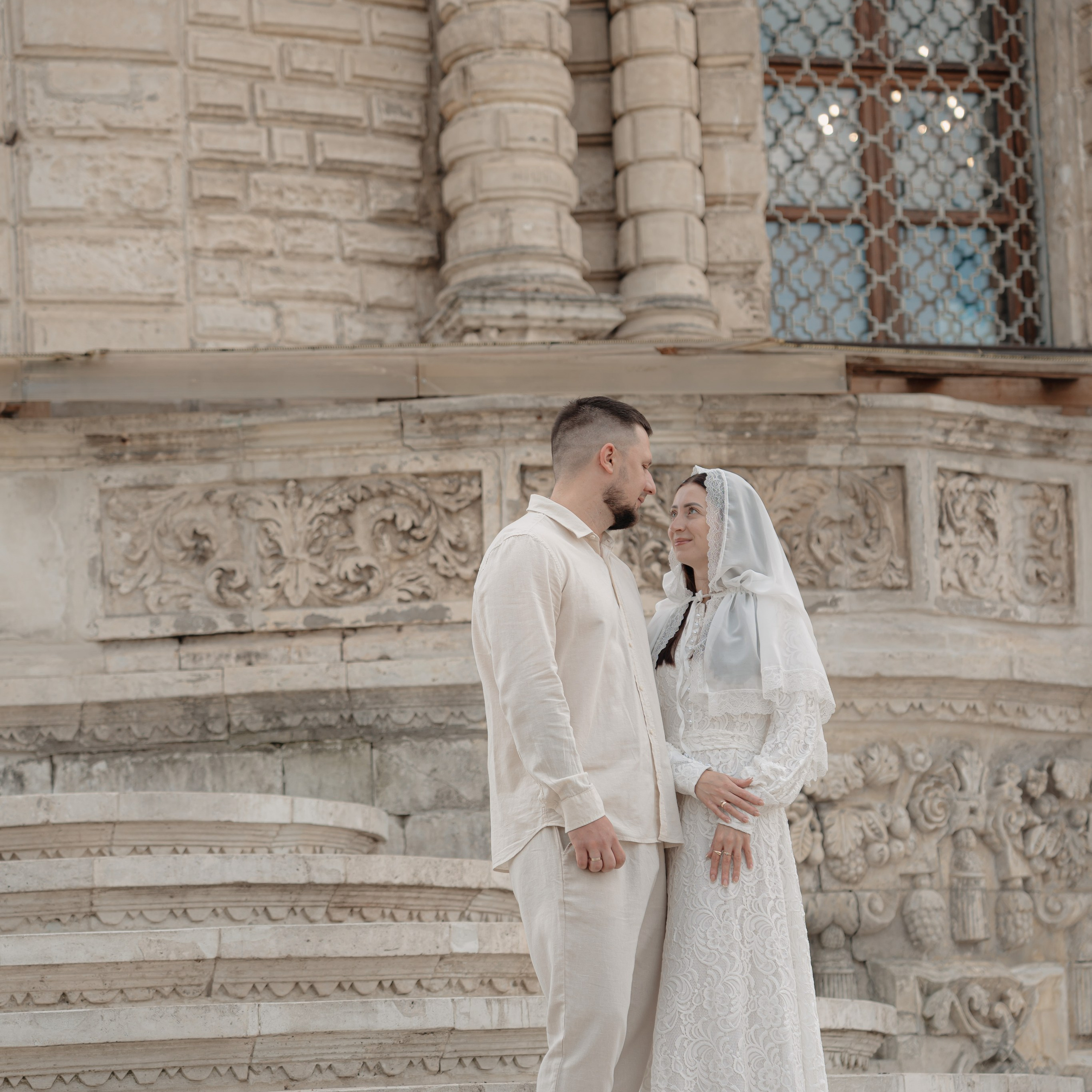 Венчание в Церкви иконы Божьей Матери Знамение. Семейный фотограф в Москве 📸