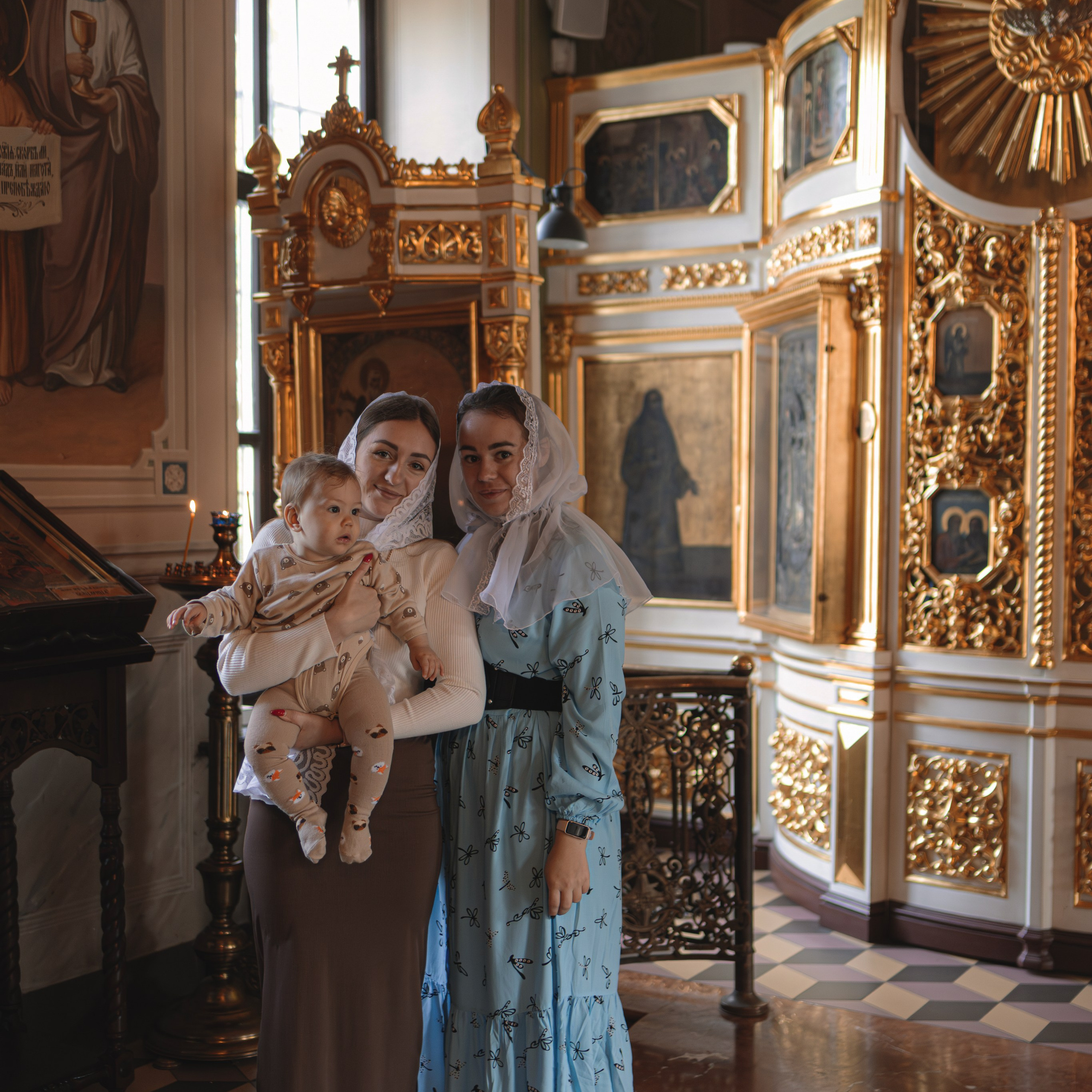 Крещение в Храме Живоначальной Троицы. Семейный фотограф в Москве 📸
