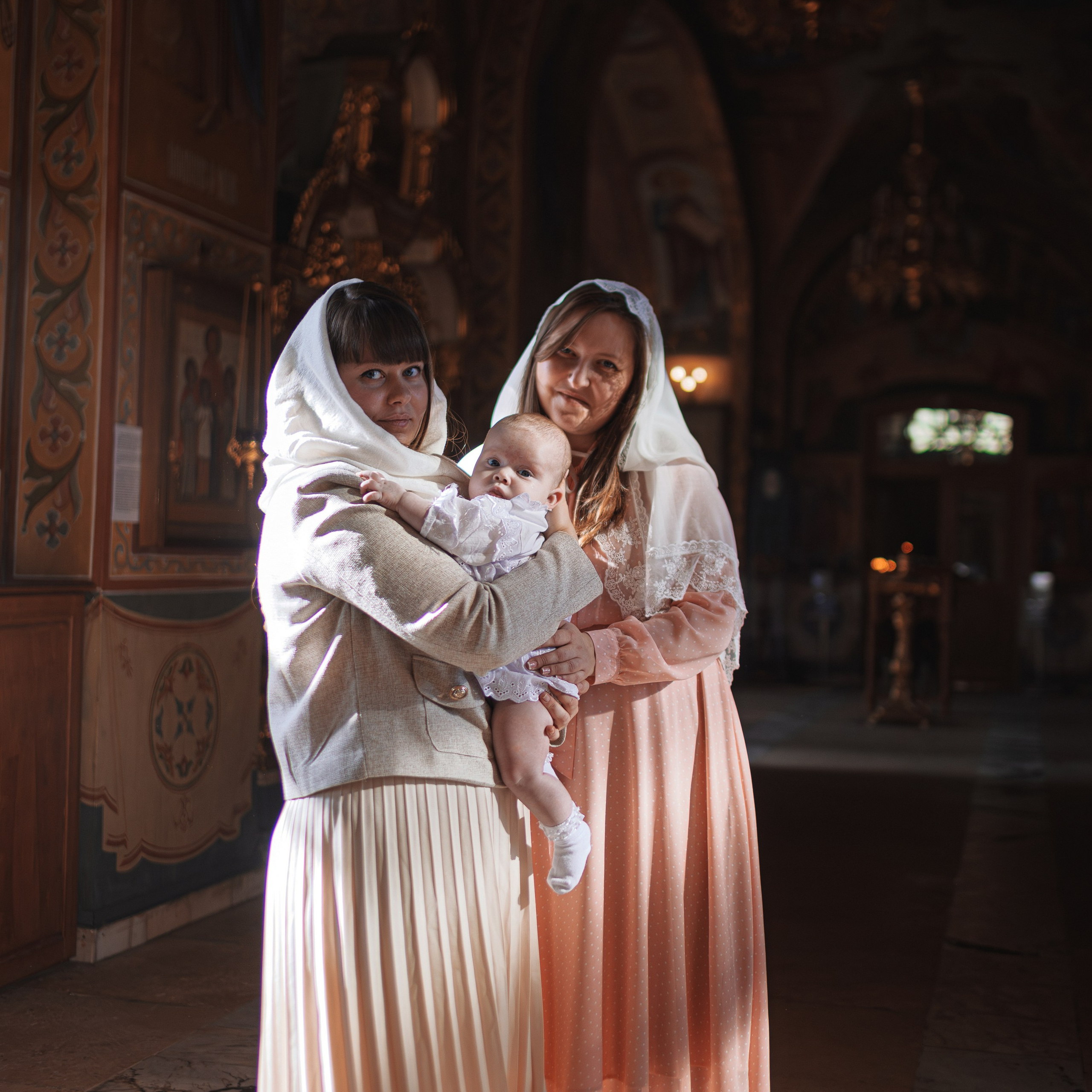 Фотосъёмка крещения в Митине, Храм Рождества Христова. Семейный фотограф в Москве 📸