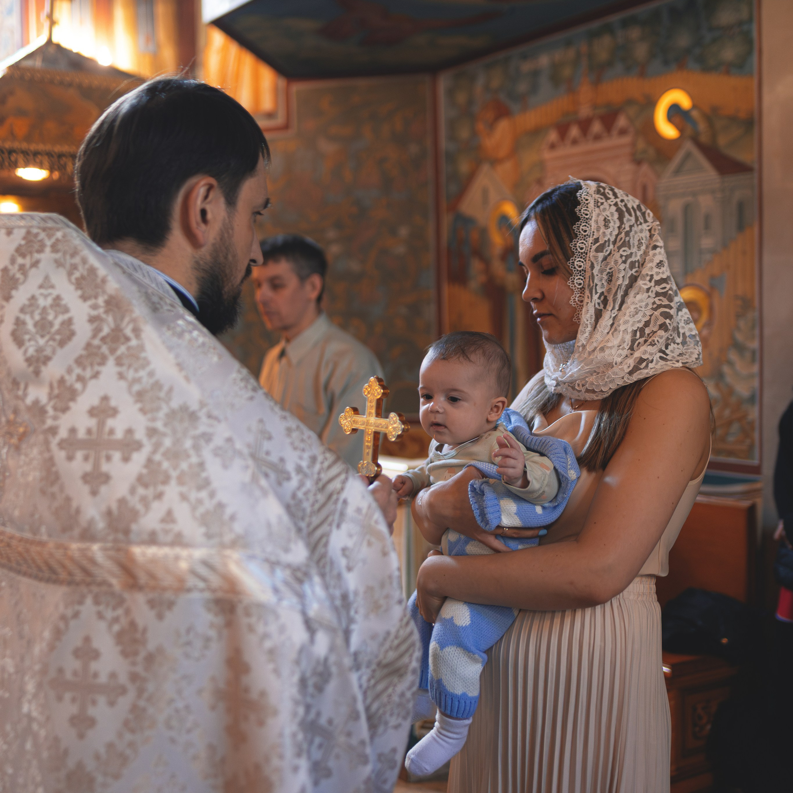 Съёмка Таинства Ивана в храме на Окской. Семейный фотограф в Москве 📸