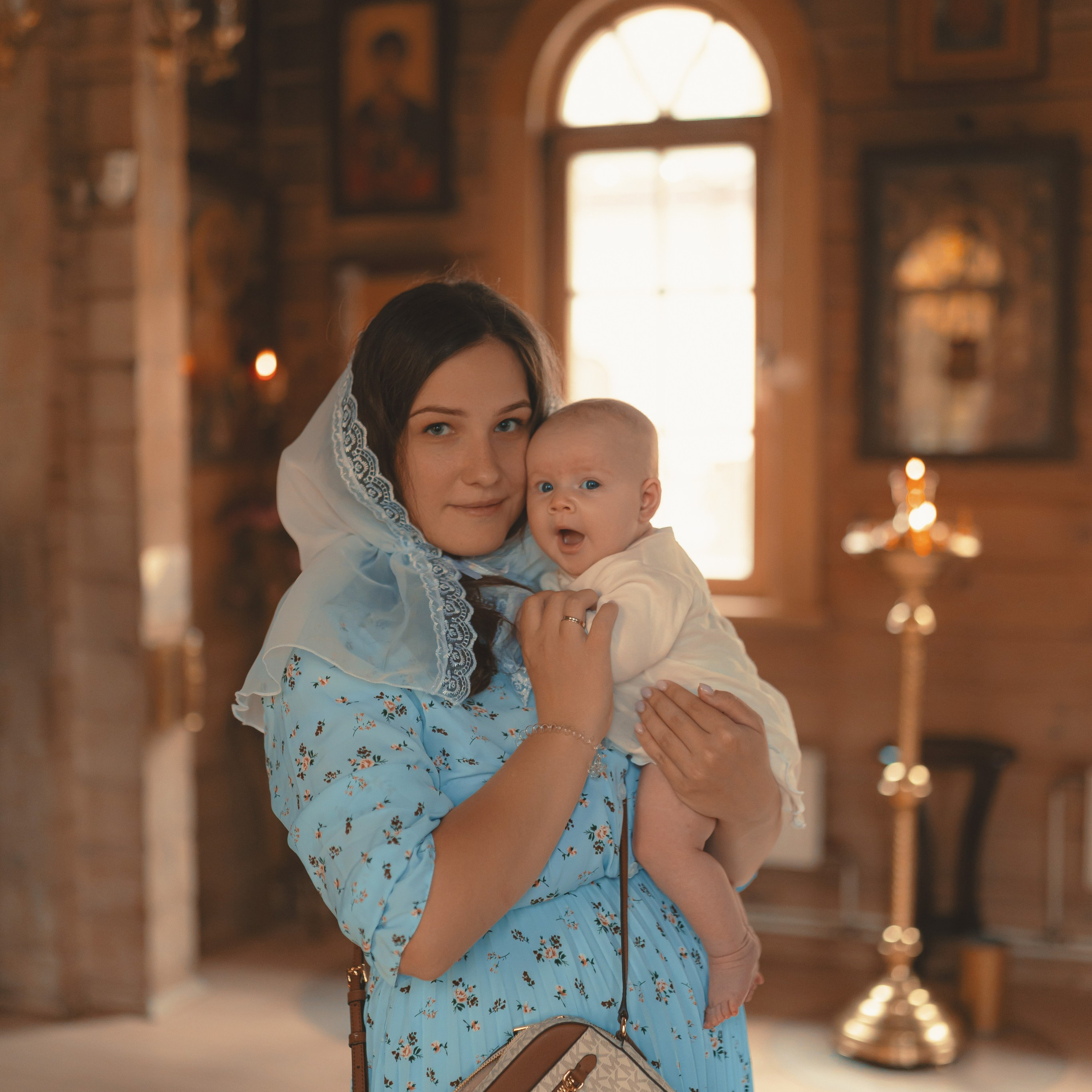 Крещение в Храме Св. Феодора Ушакова в Новогиреево. Семейный фотограф в Москве 📸