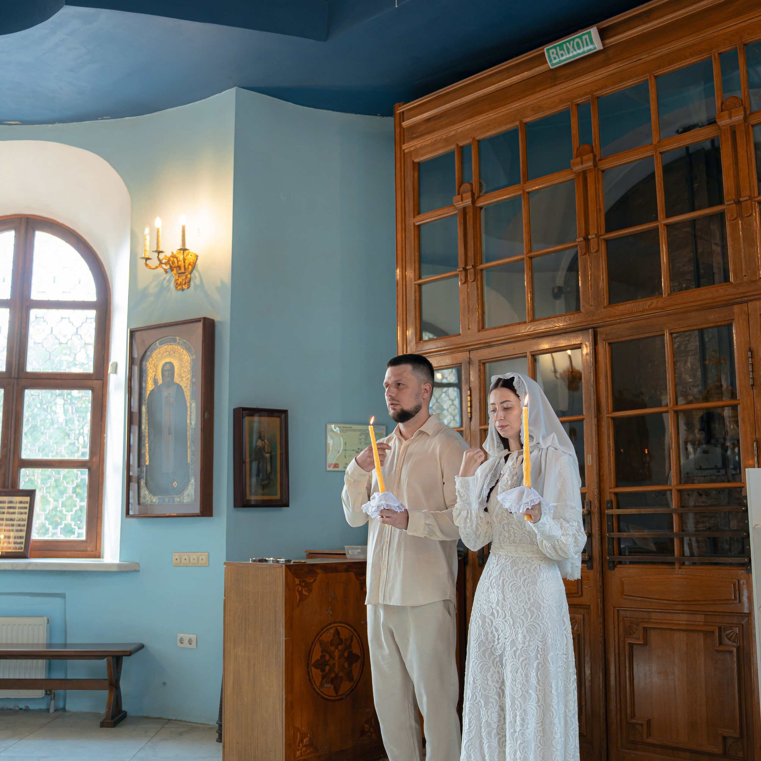 Венчание в Церкви иконы Божьей Матери Знамение. Семейный фотограф в Москве 📸