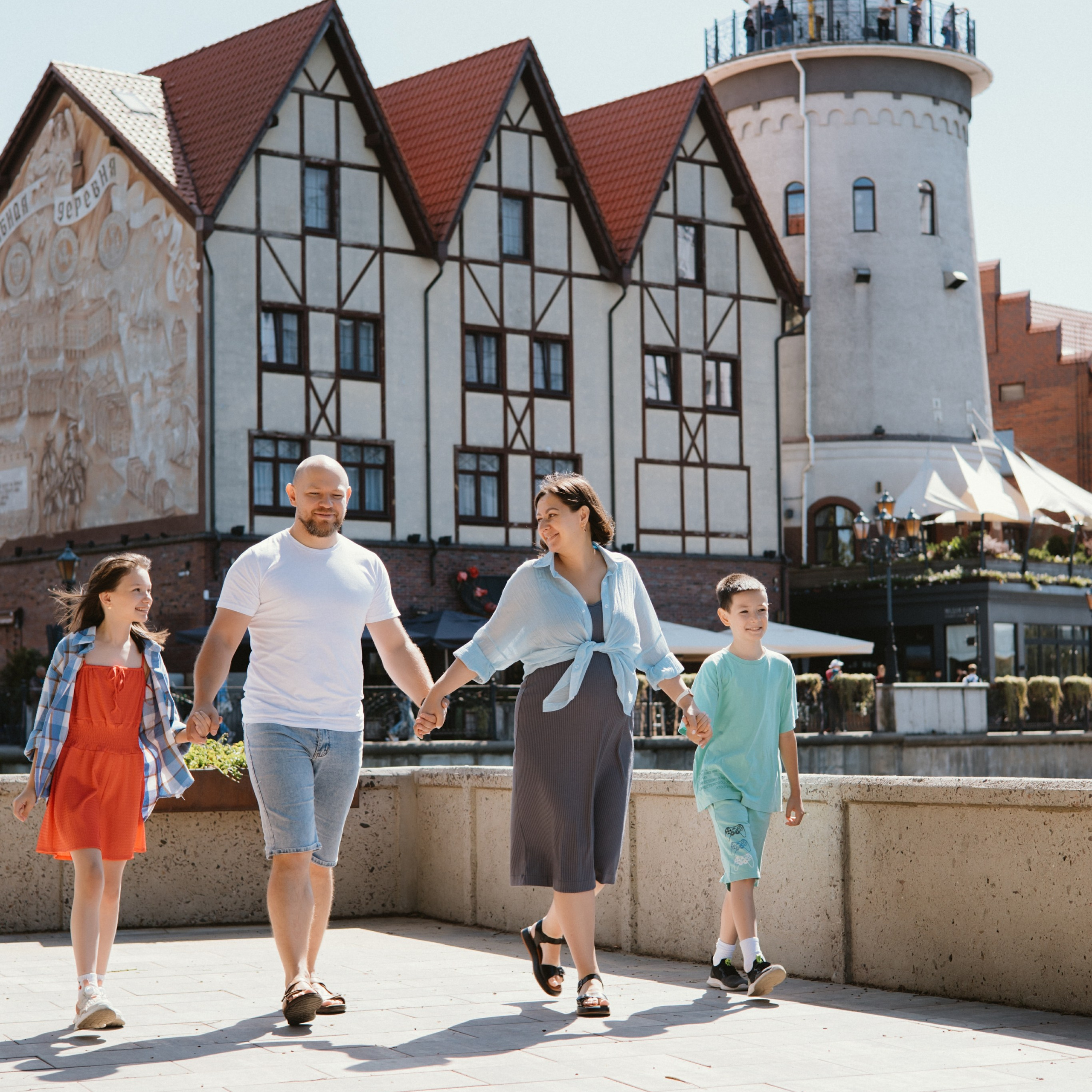 Евгений, Катерина, Ксения и Максим