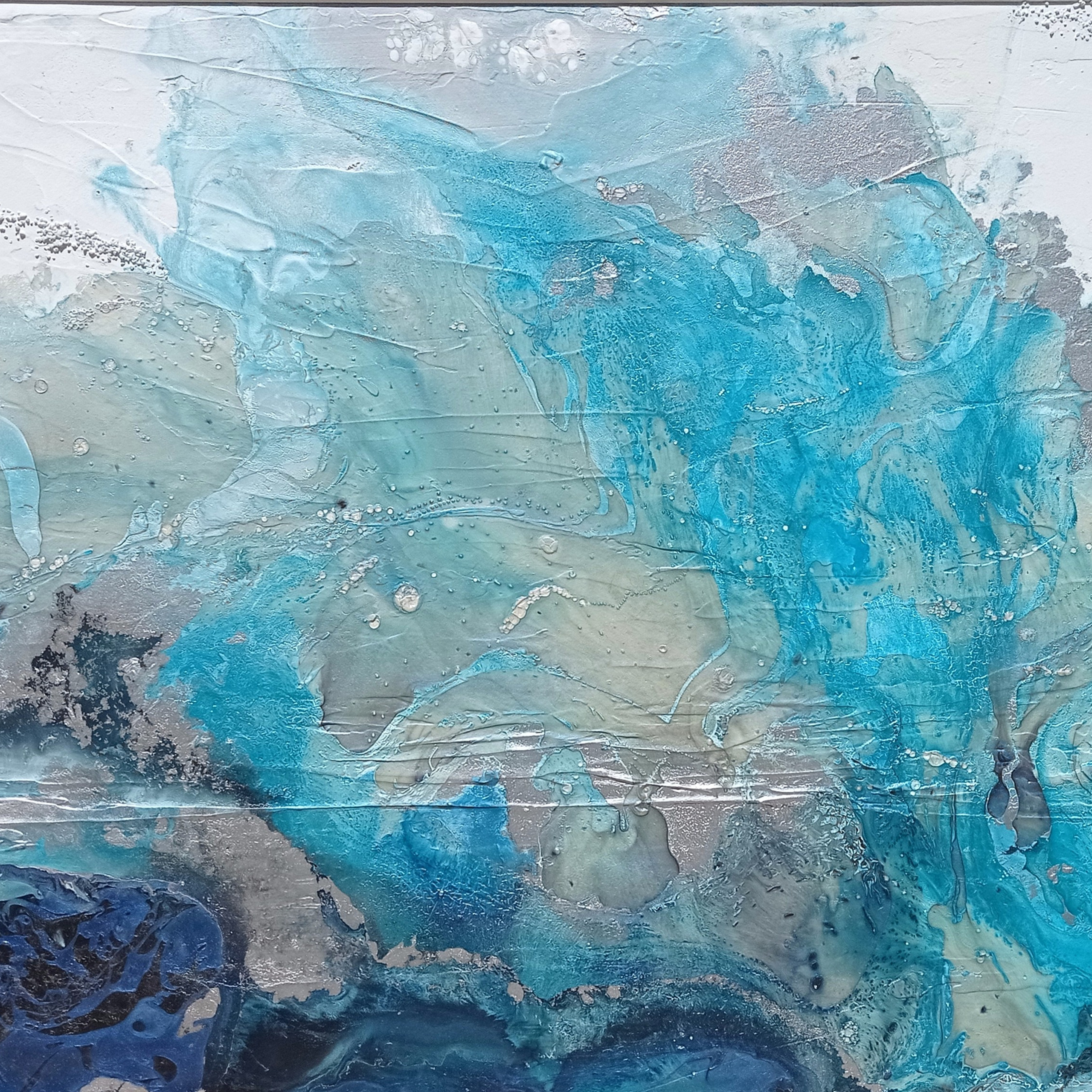 Современная картина в голубых, синих тонах для стильного интерьера. Купить premium art, интерьерные картины в интернет-магазине MONA