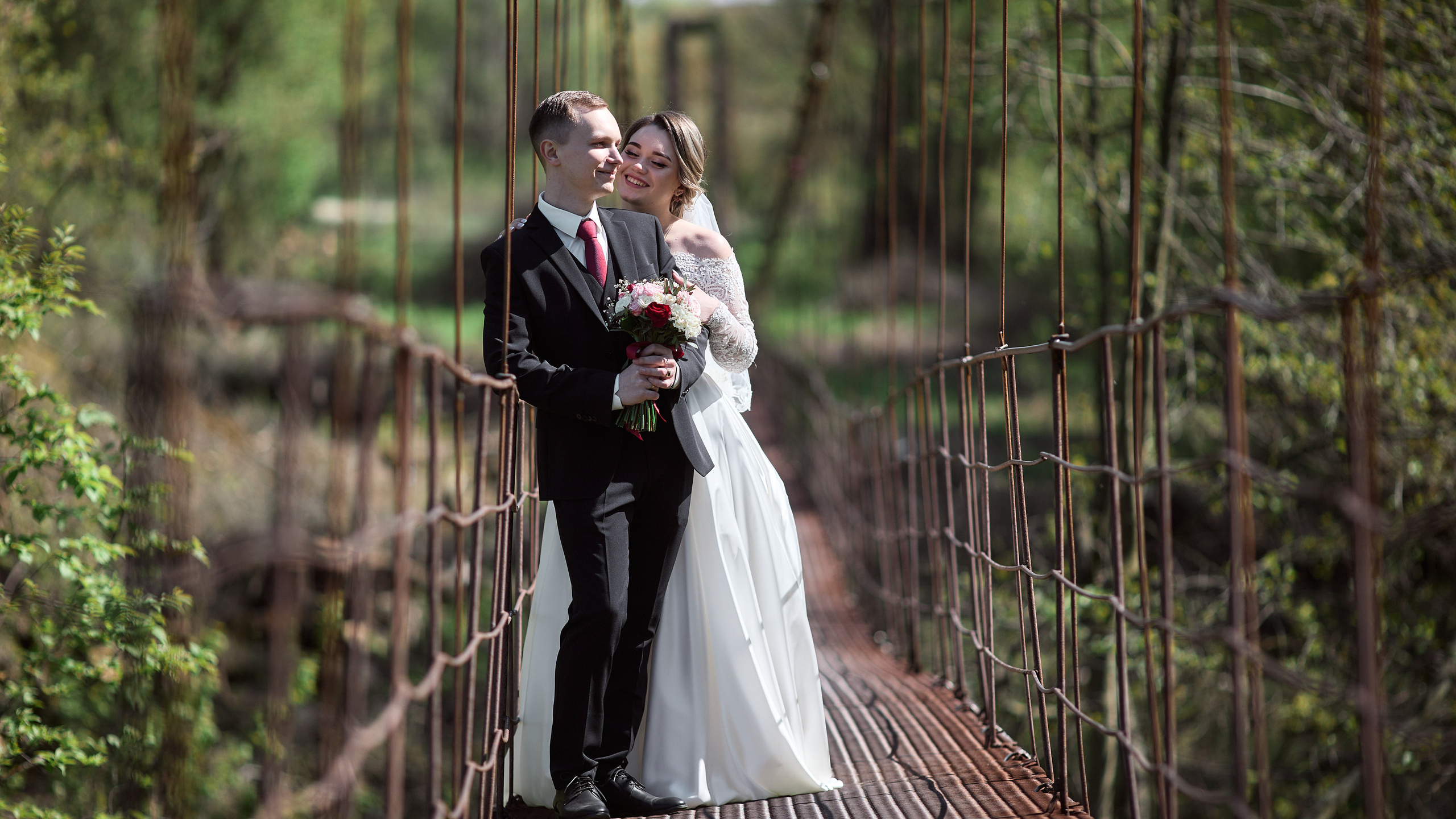 Подвесной мост в Стрелице. Свадебный и семейный фотограф в Воронеже Алексей Мешалкин