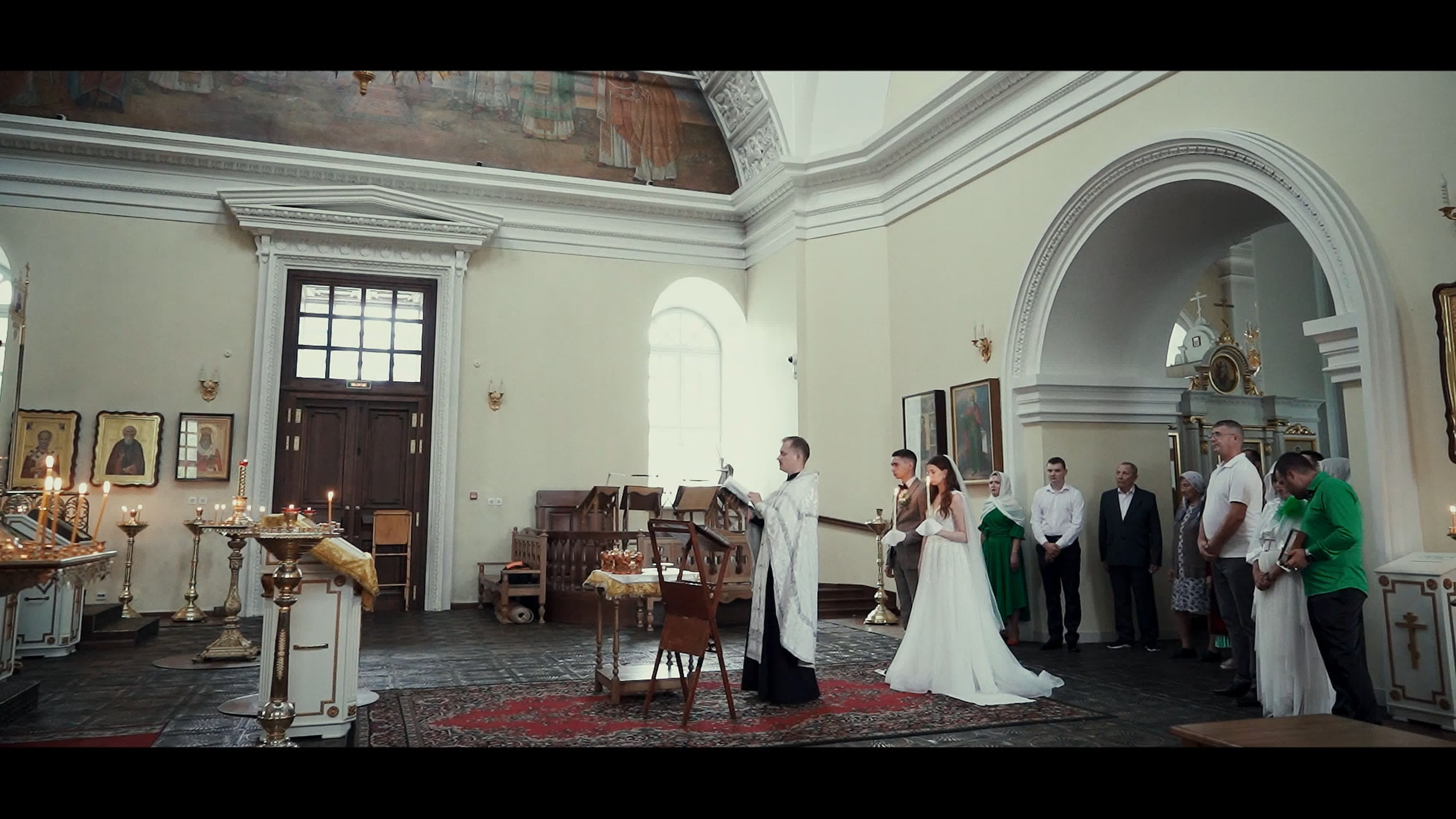 Венчание Крещение. Фотограф видеограф на свадьбу Омск фото видеосъемка в Омске