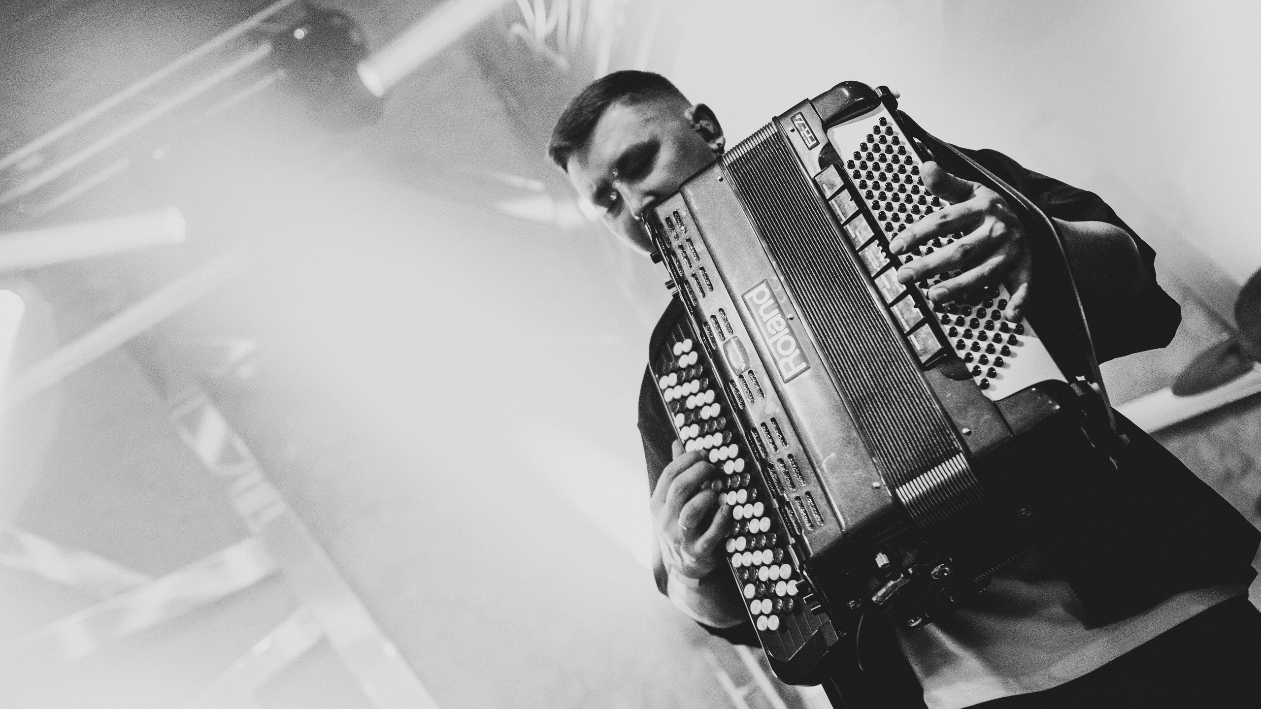 Дэммит Томаз