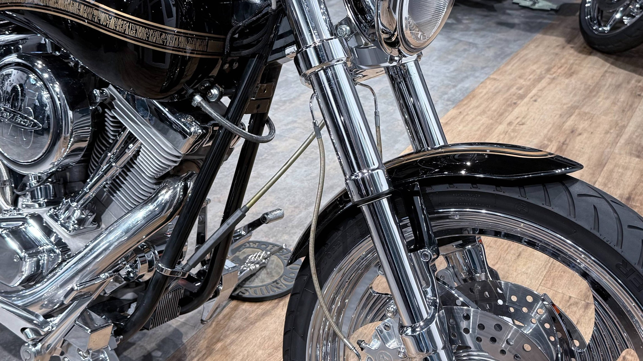 Breakout Custom. Hello Davidson, Москва. Только хорошие мотоциклы…