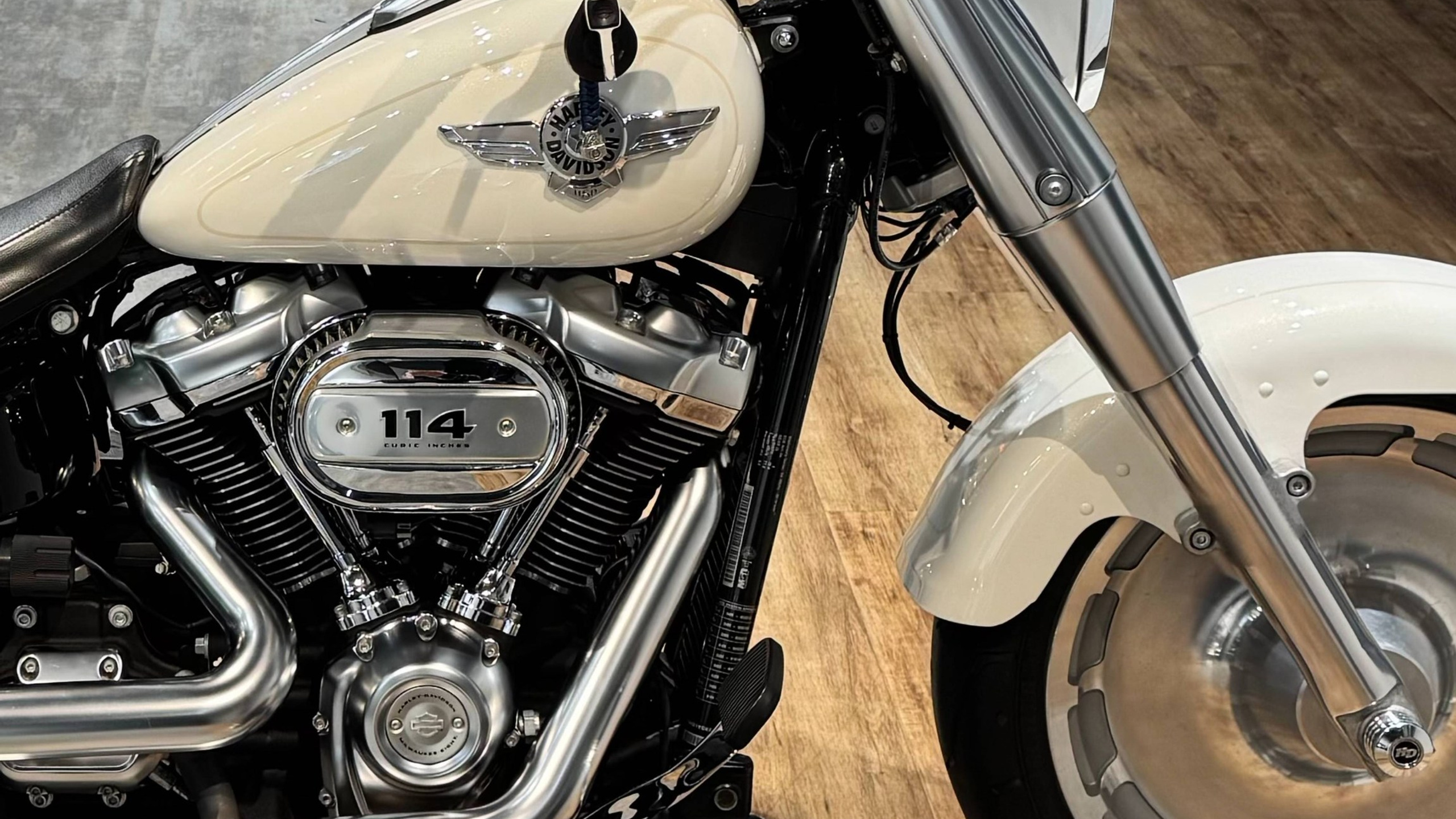 Harley Davidson 114 FAT BOY (Softail) — купить мотоцикл. Hello Davidson, Москва. Только хорошие мотоциклы…