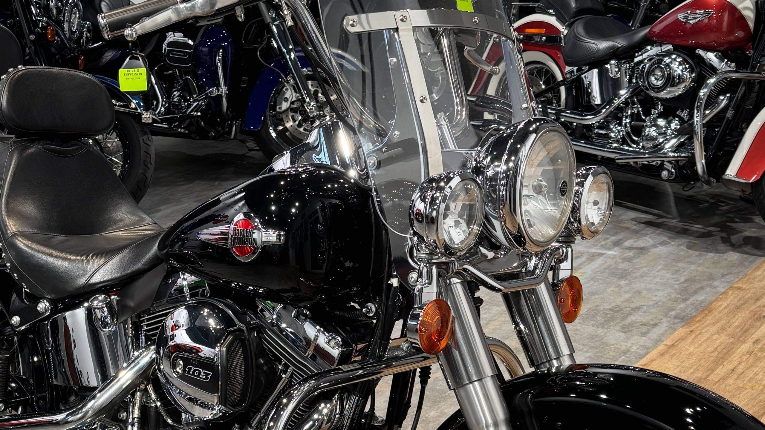 Harley Davidson Дилерский 2015 Heritage Black ABS (Softail) — купить мотоцикл. Hello Davidson, Москва. Только хорошие мотоциклы…