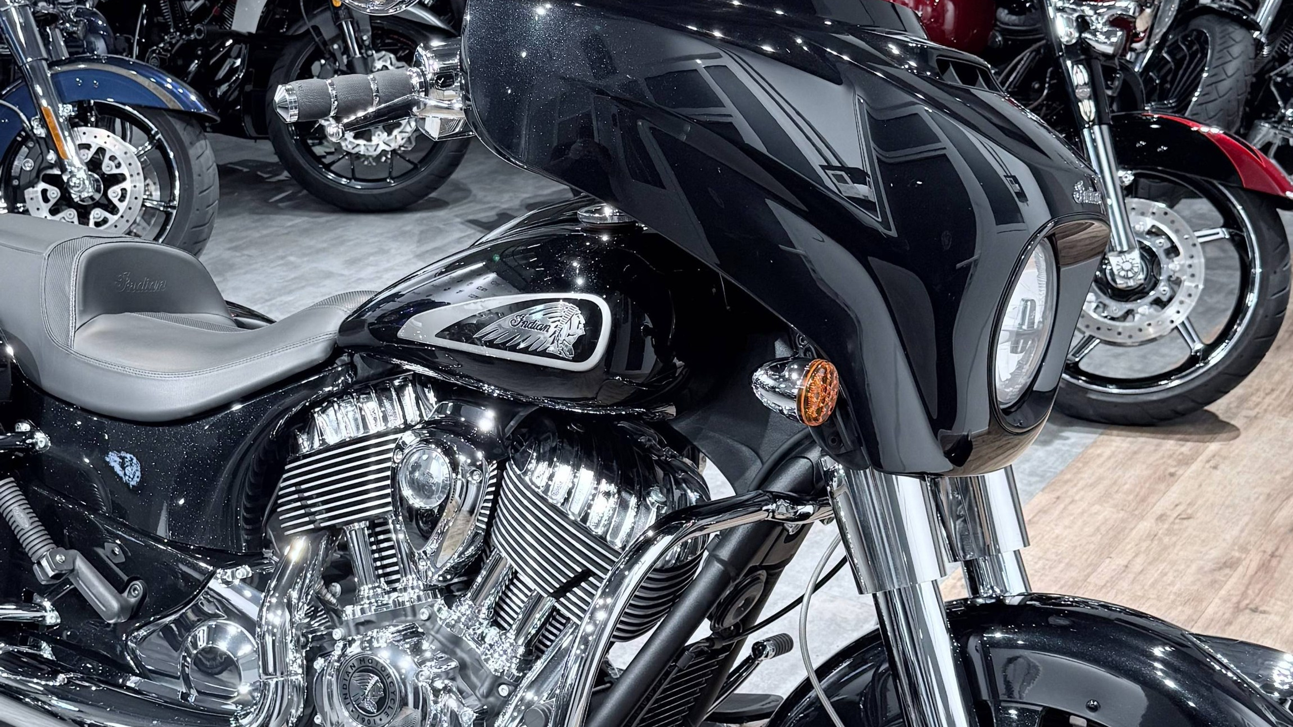 2019 Indian Chieftain Limited. Hello Davidson, Москва. Только хорошие мотоциклы…