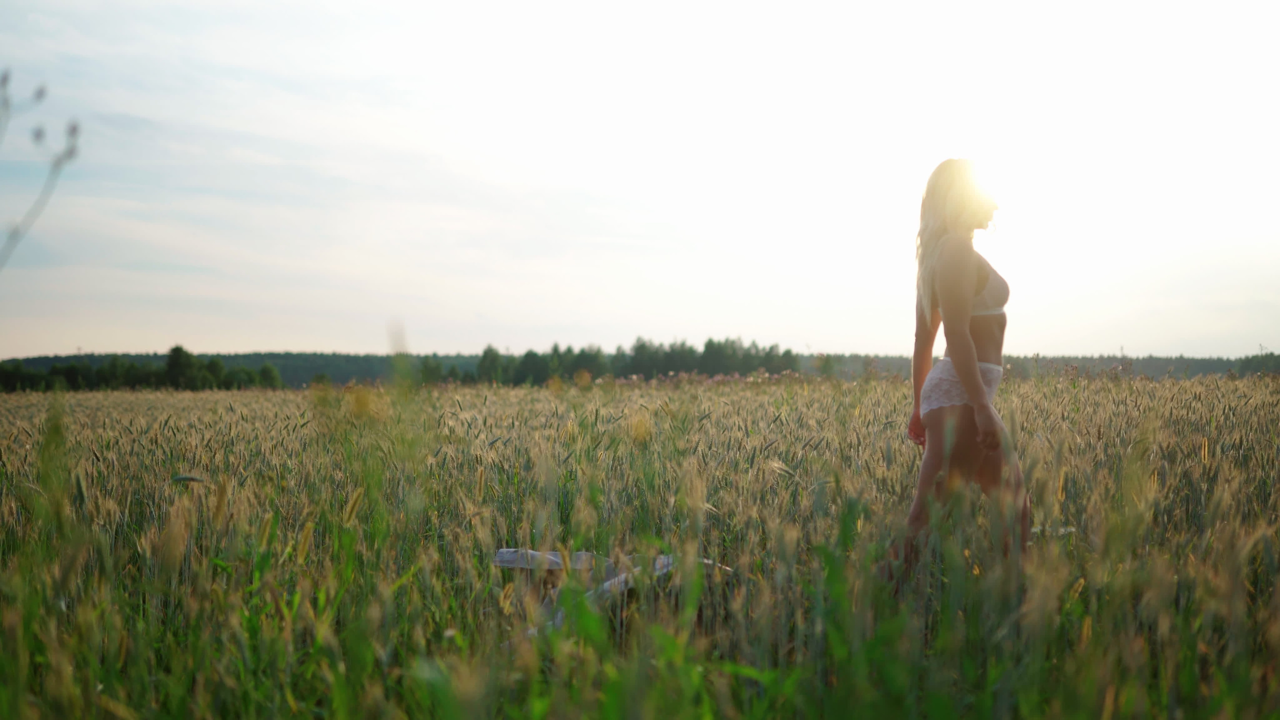 Творческая съёмка для магазина @shanti_intimo. Фотограф Виталий Сид: профессиональная фотосъемка, обучение и новости индустрии