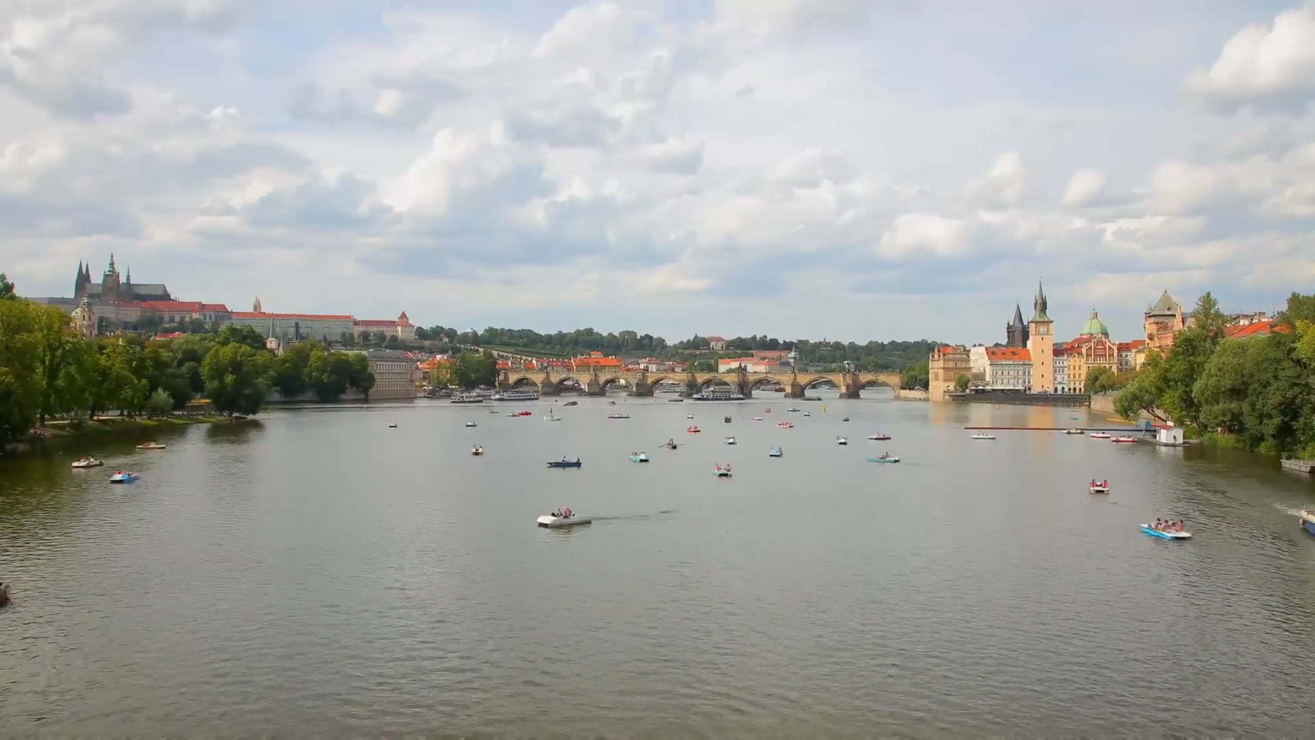 Свадебные клипы. Видеосъемка свадеб. Видеооператор на свадьбу в Москве