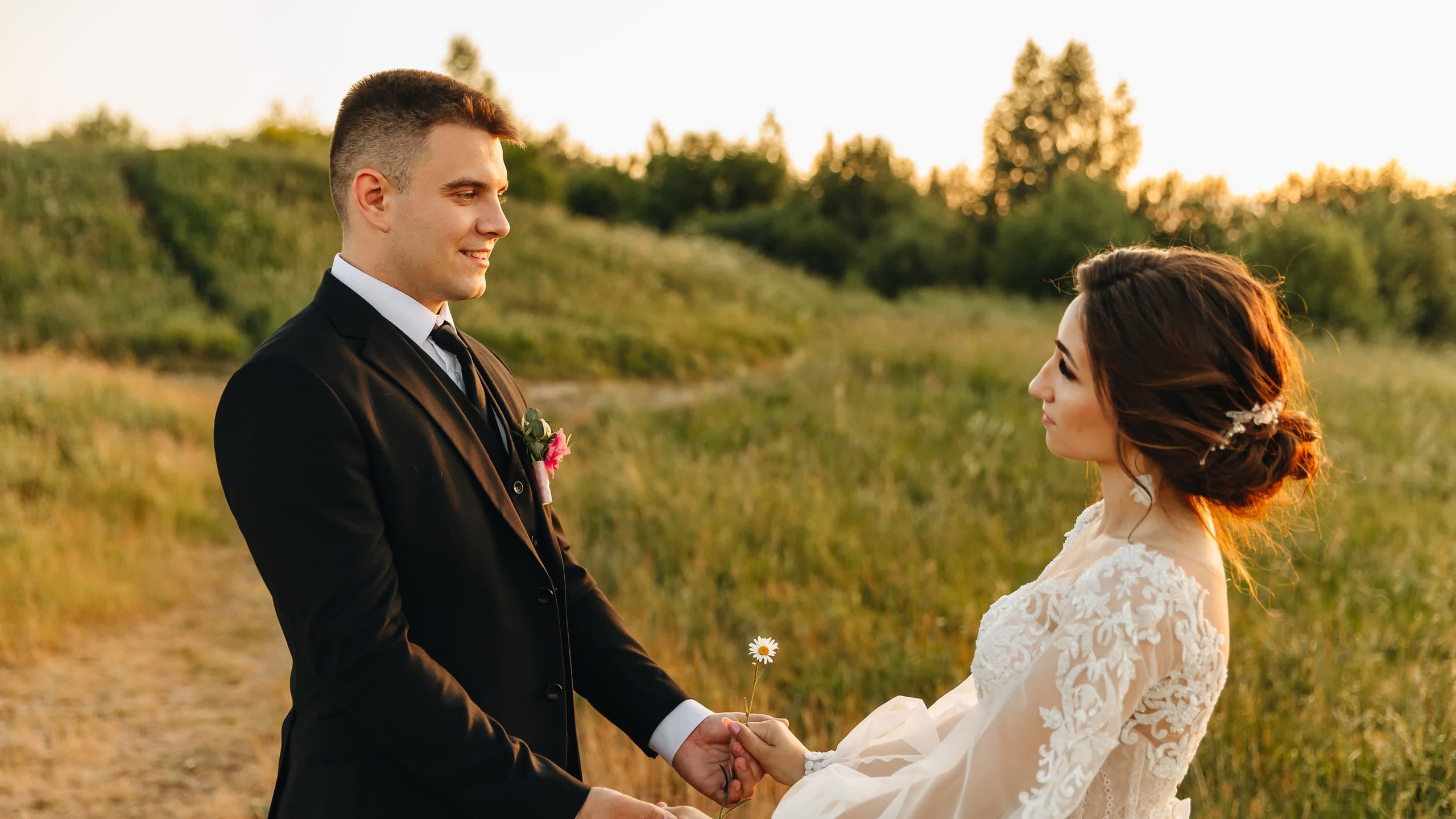 Свадебные клипы и фильмы. Свадебный фотограф и видеограф — Сергей и Дарья
