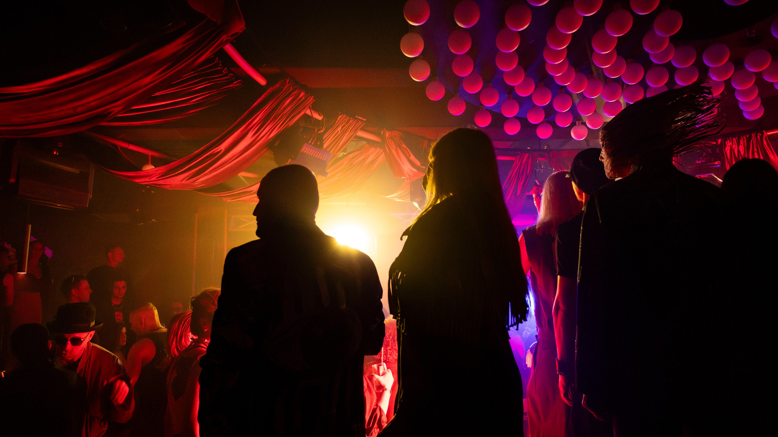 Вечеринка «ILLEGAL FRIENDS»