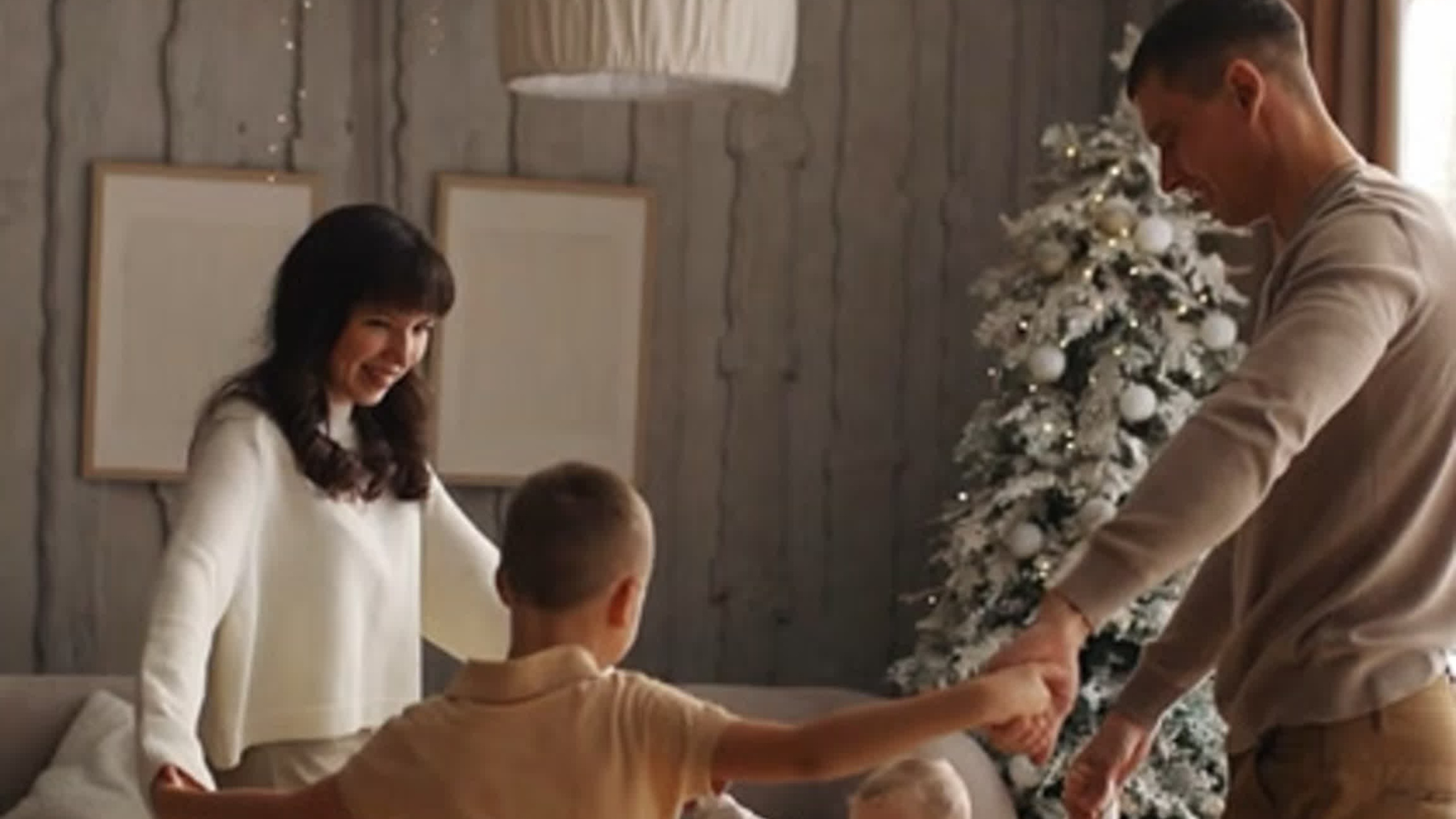 Новый год новогодняя фотосессия семейная фотосесиия. Фотограф Владимир Москва