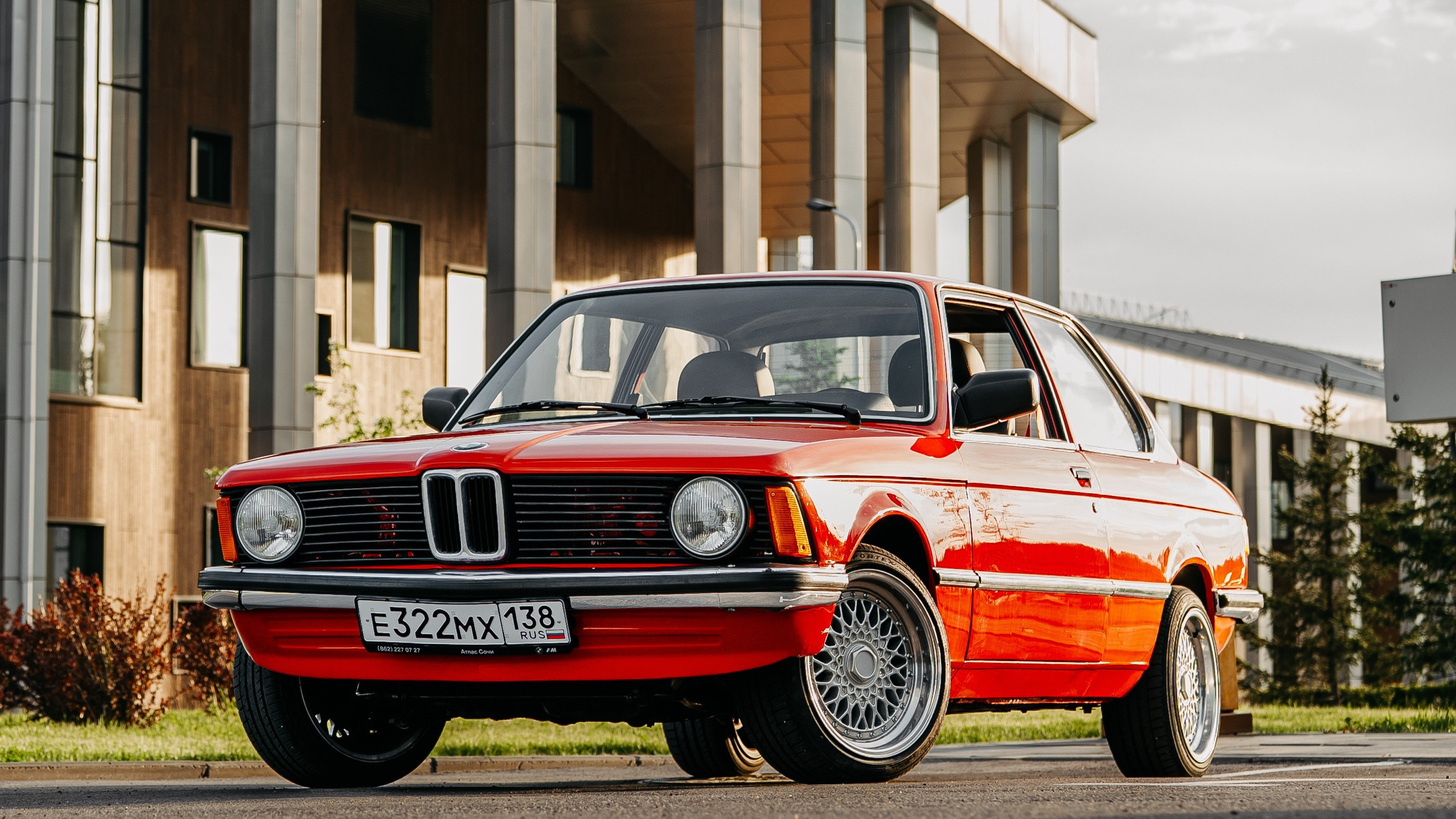 BMW e21