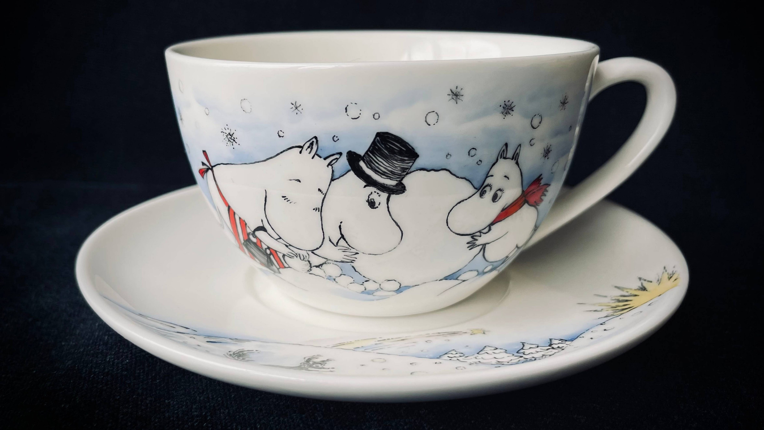 Авторский фарфор. Роспись фарфора в Санкт-Петербурге. Художник по фарфору в Санкт-Петербурге Писаревская Екатерина