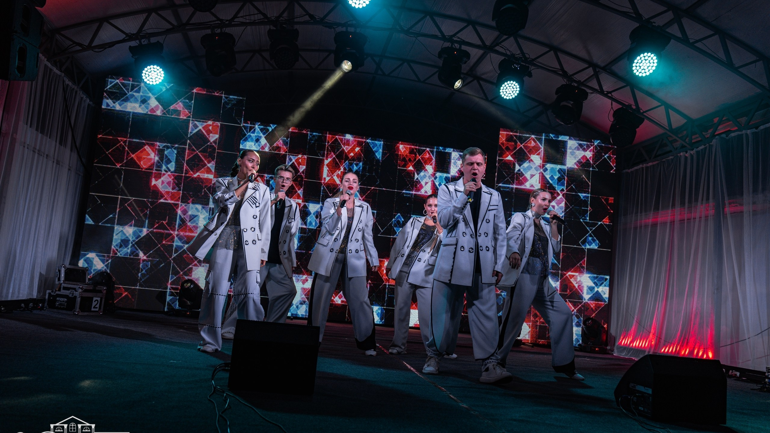 Видео Новотитаровского Дома культуры. Новотитаровский Дом культуры