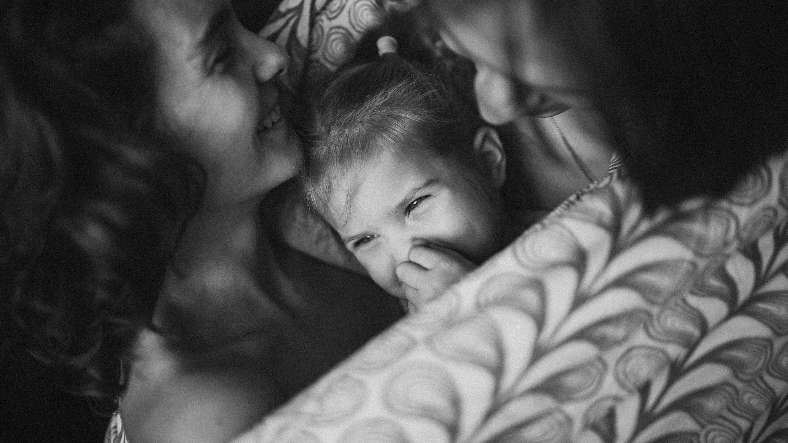 #любитьсильно