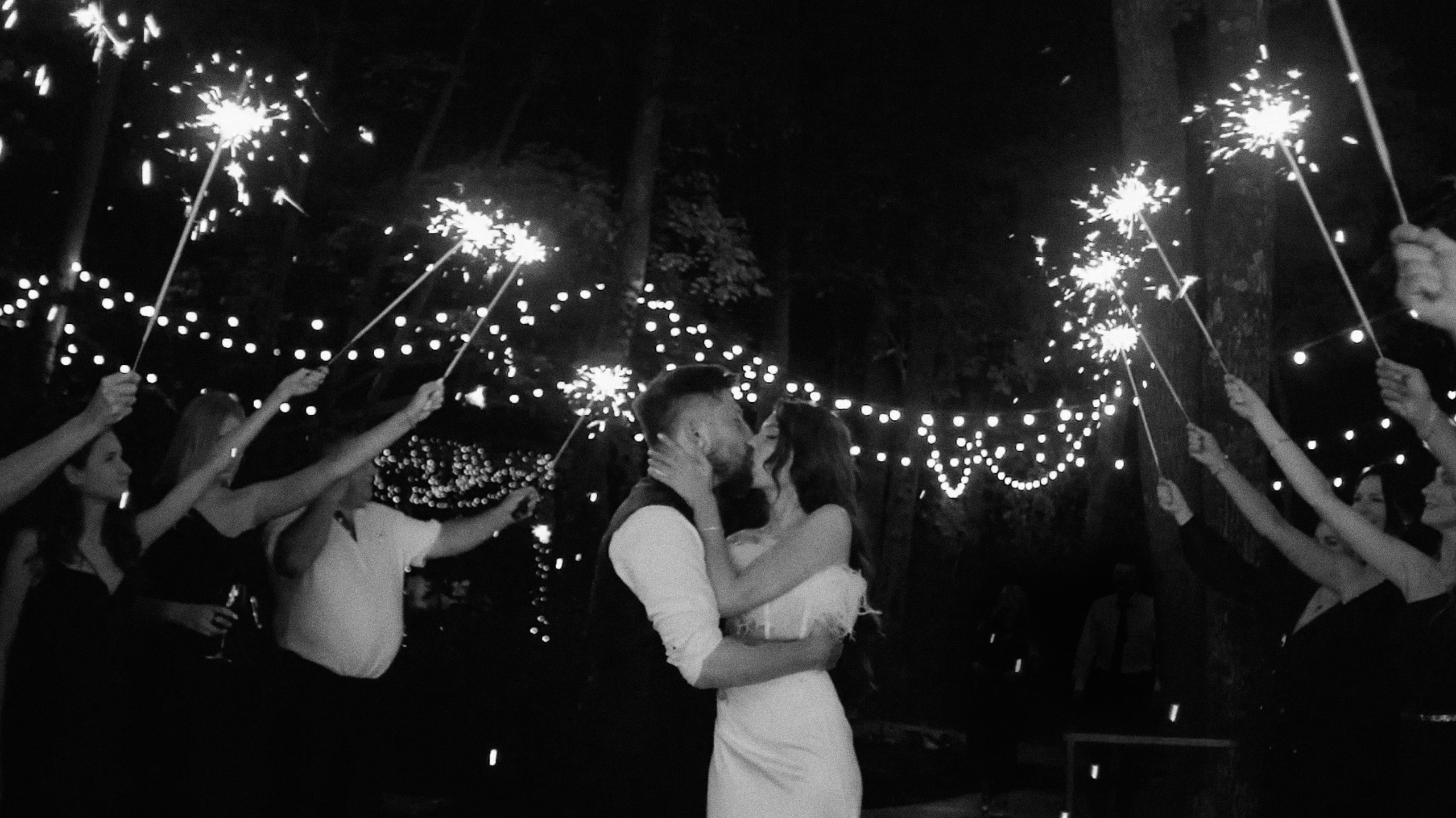 СВАДЬБЫ и&nbsp;ЛАВСТОРИ