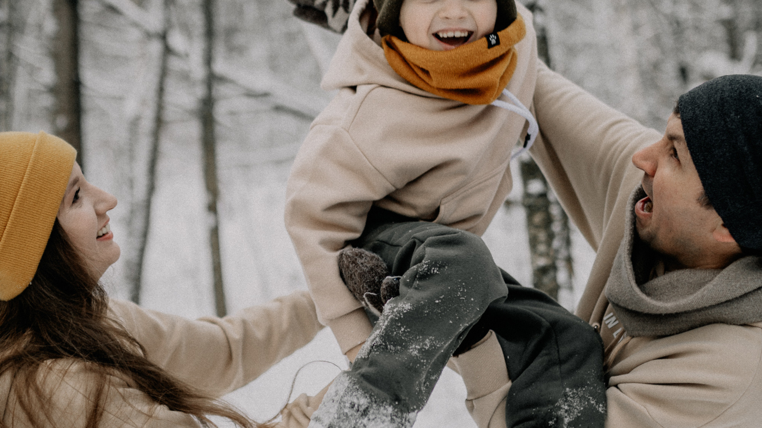 Трое и снег