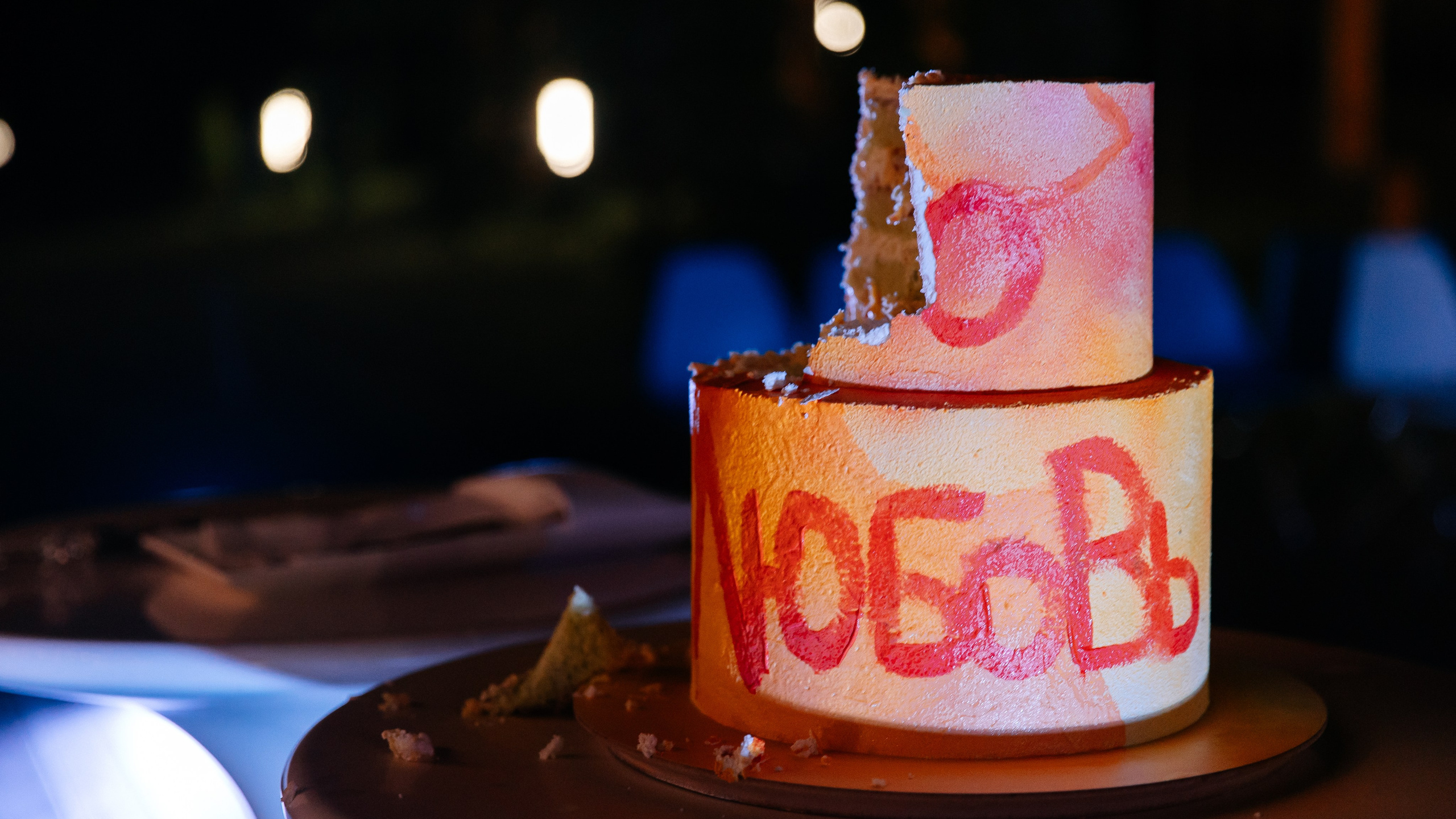 ВСЁ НАЧИНАЕТСЯ С ПОСЛЕДНЕГО ЗВОНКА