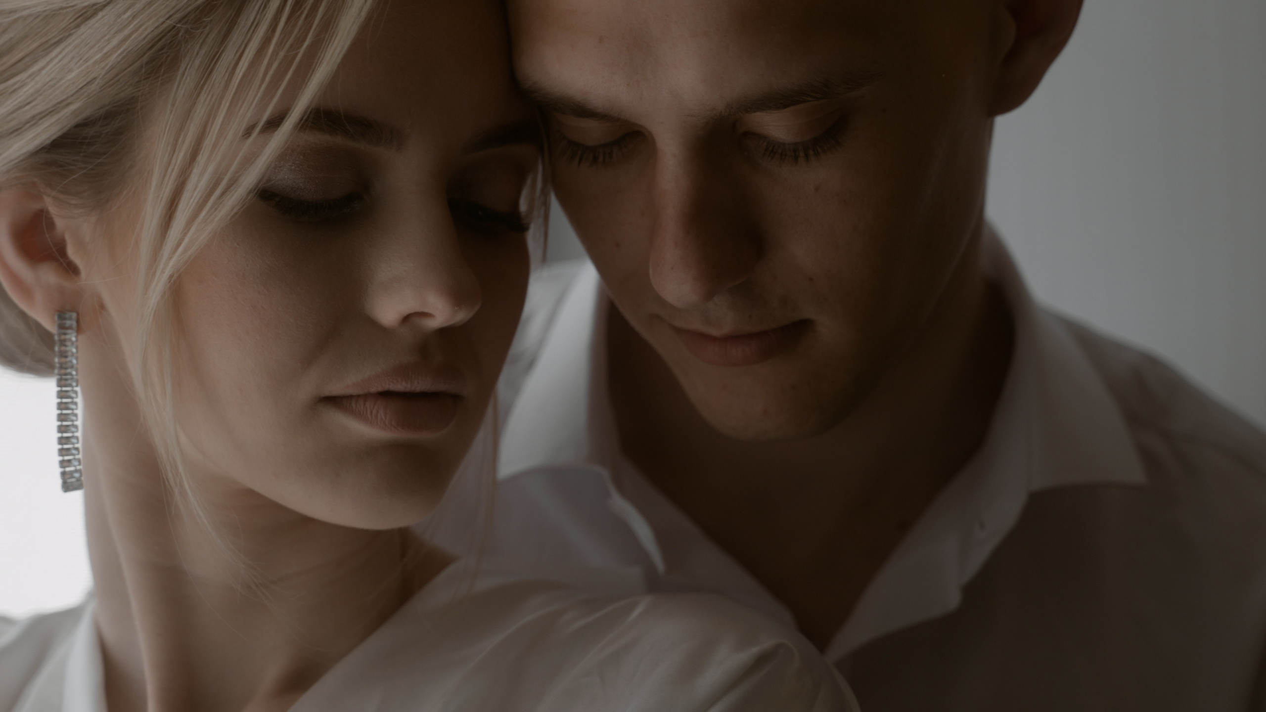 «Put Your Head On My Shoulder»