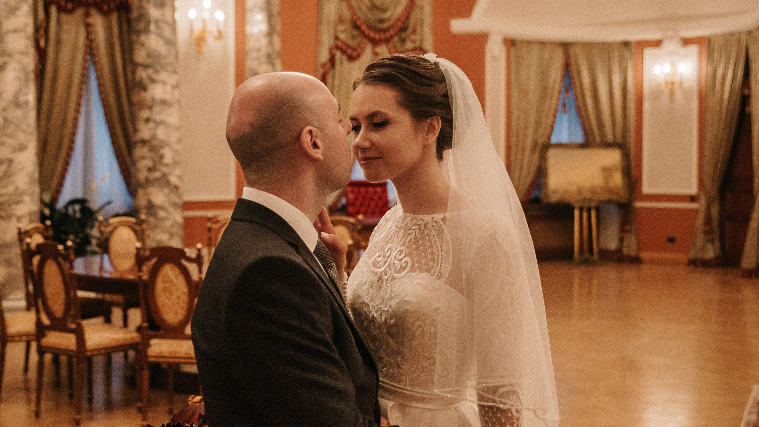 ОКТЯБРЬ | Дворец № 1 Талион, Особняк военного министра