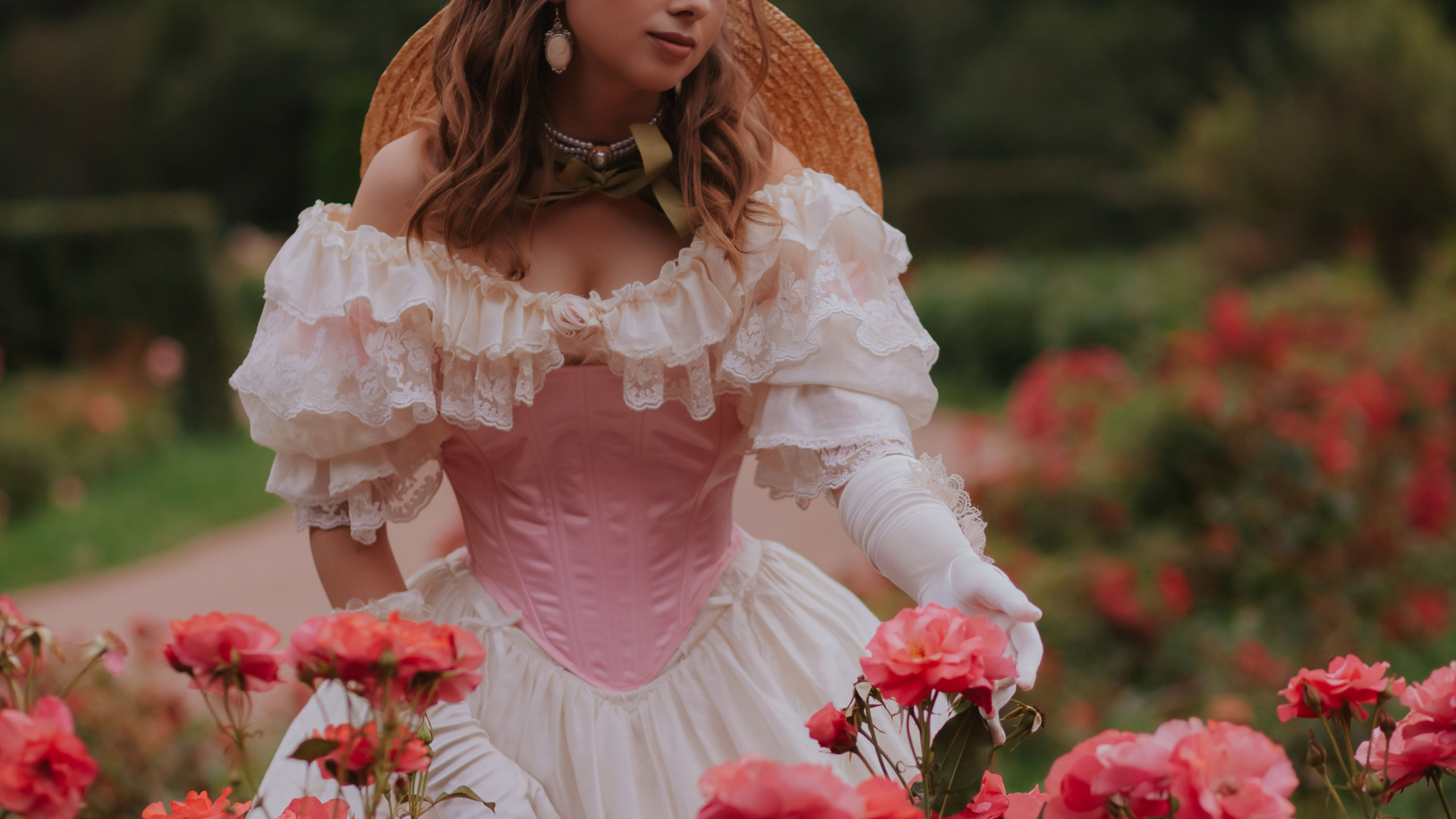 Летний вечер в саду