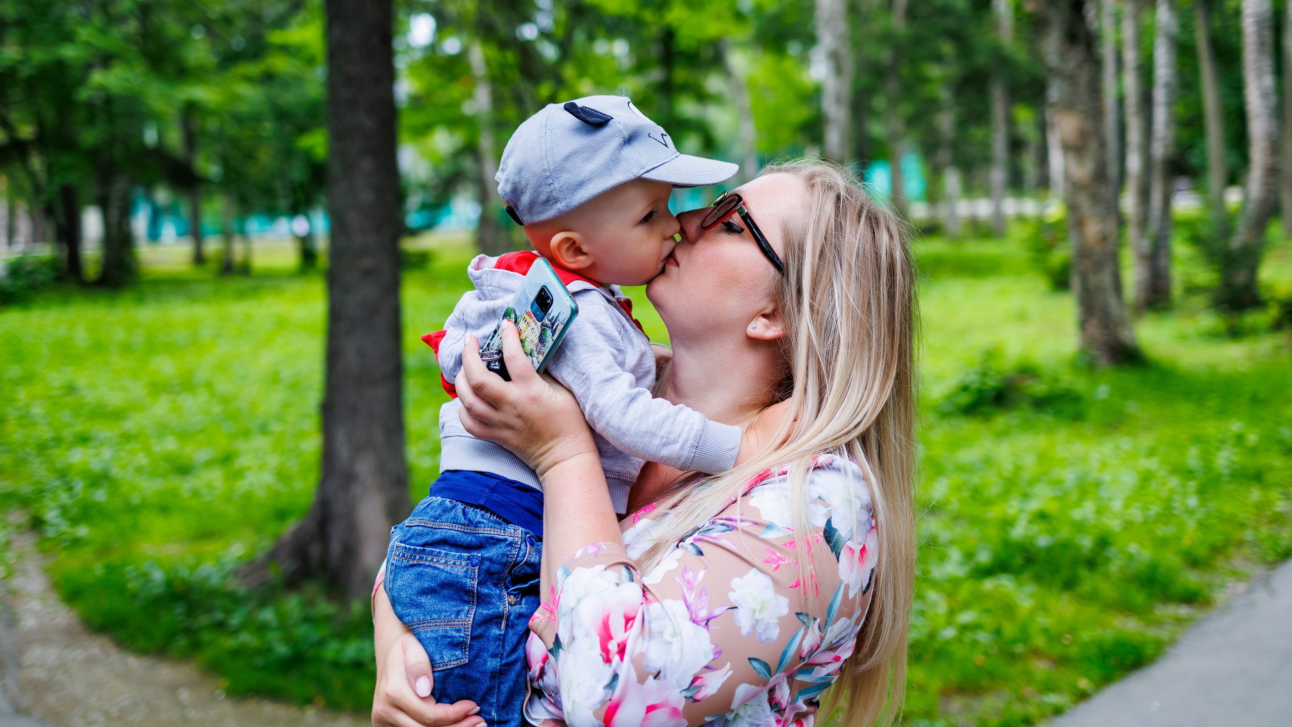 прогулка по&nbsp;парку