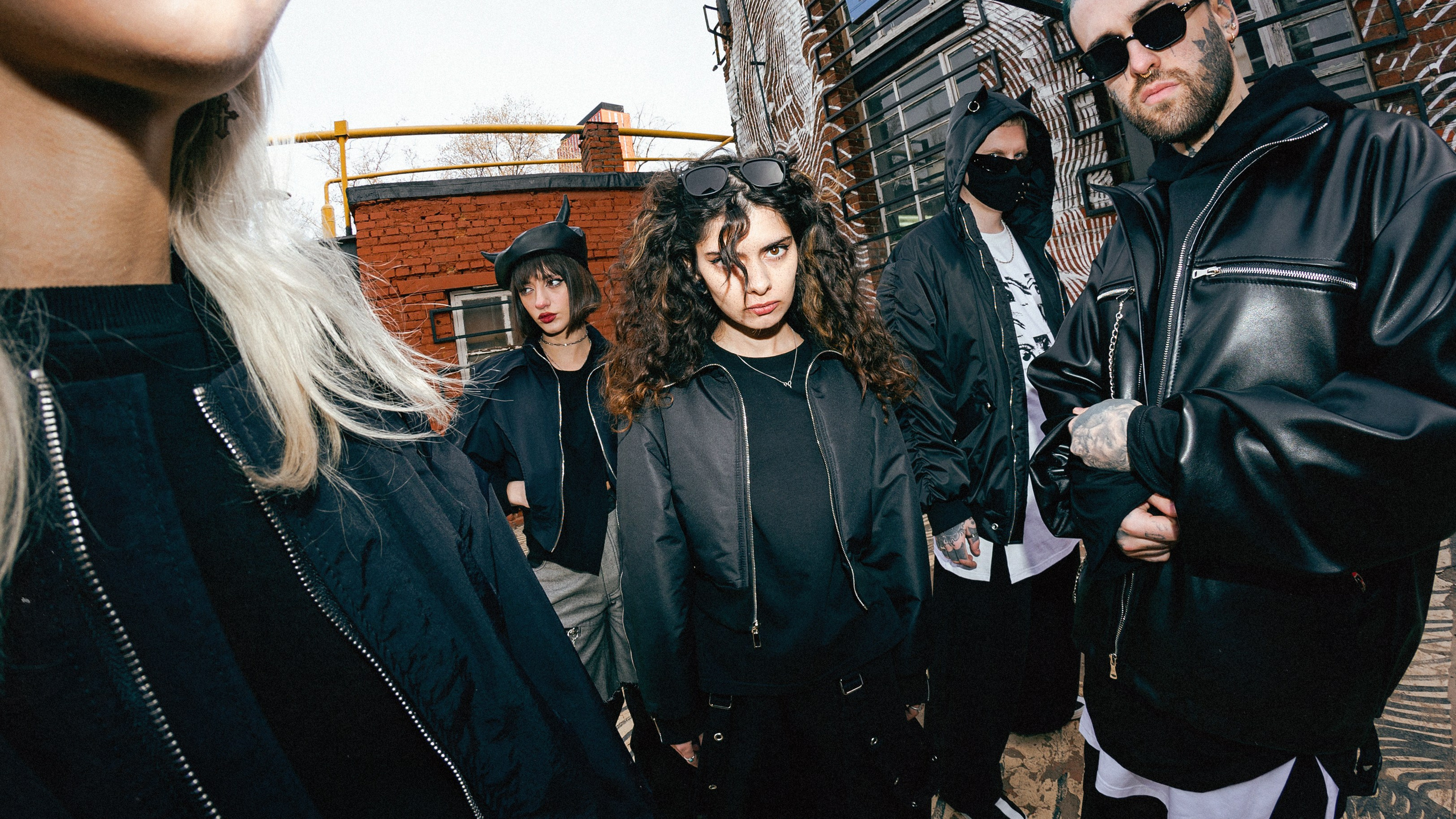 LOOKBOOK FOR BAT NORTON