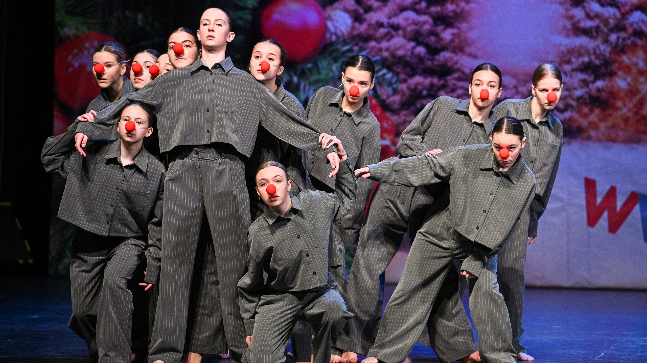 14.11.2024 «Новогодний Звездопад Талантов» Фестивальное движение «Шаг к мечте» г. Москва