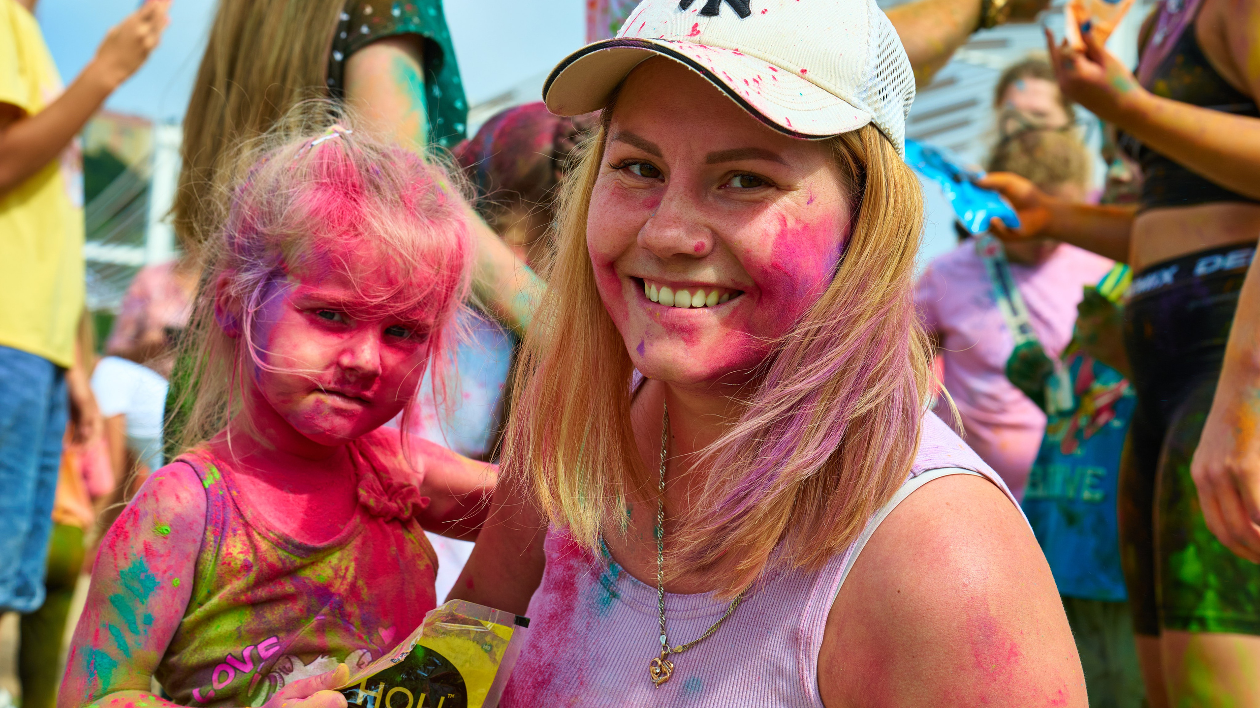 Фестиваль красок Холи