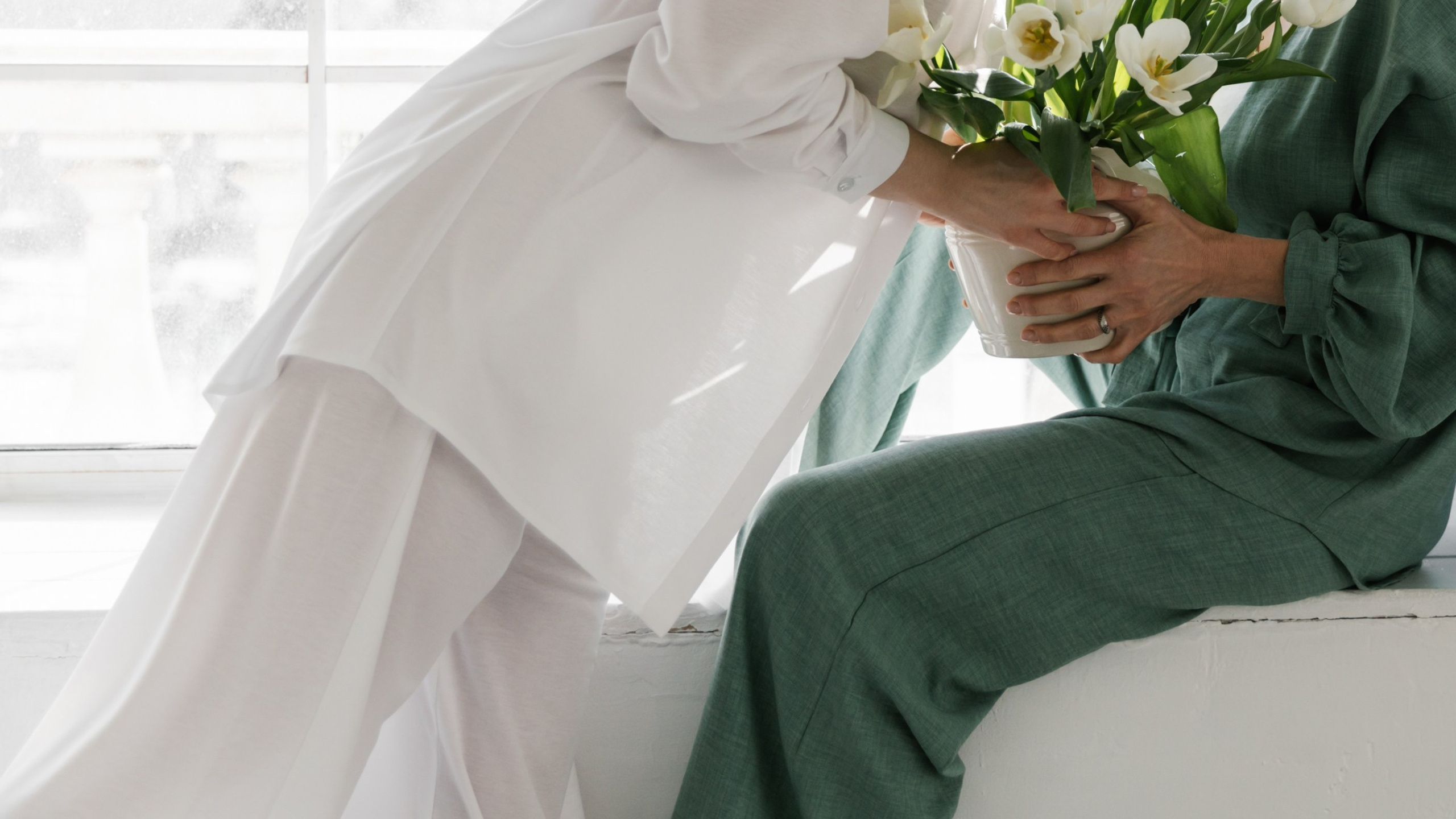 врываемся в март