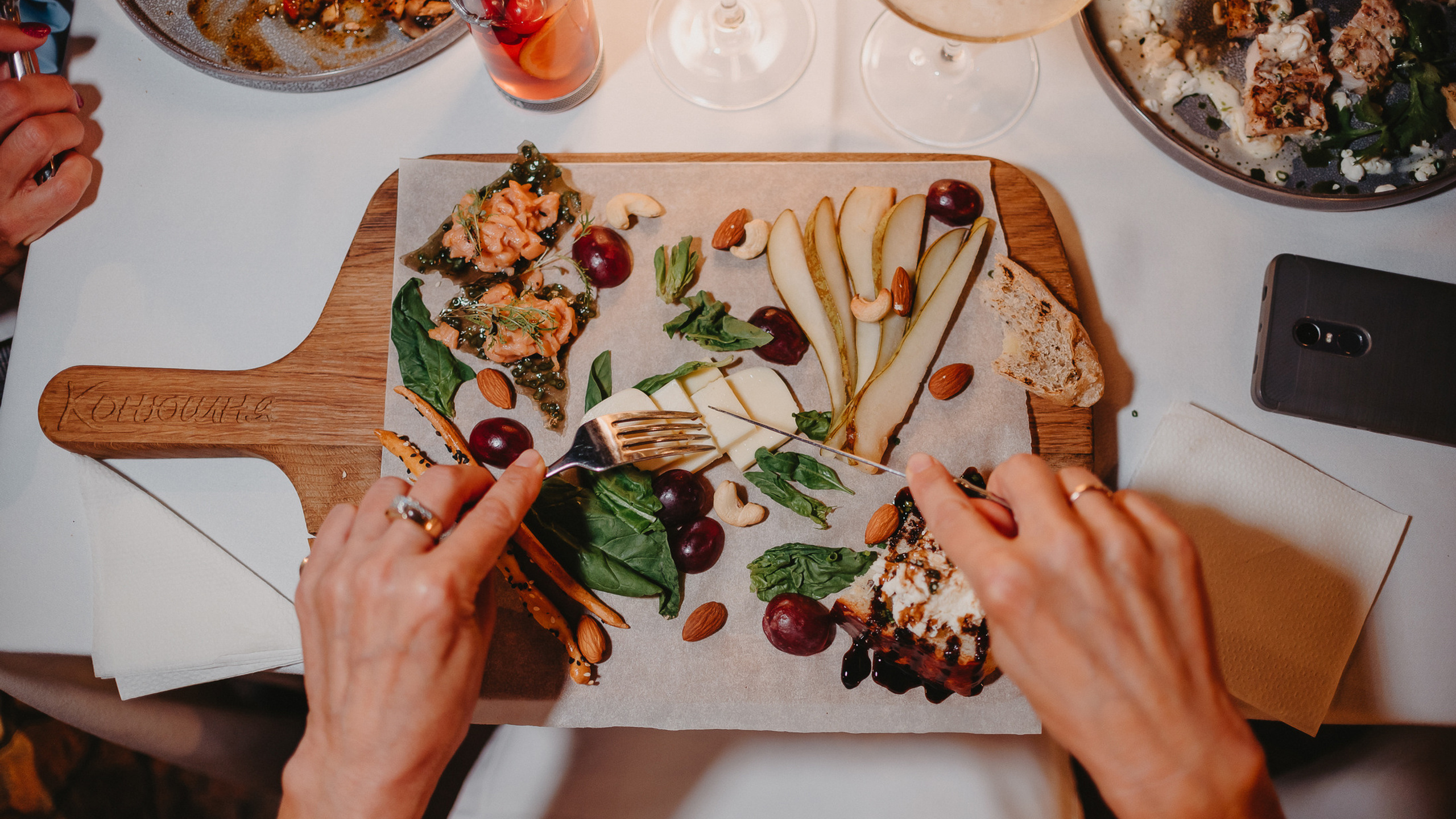 День рождения ресторана Конюшня