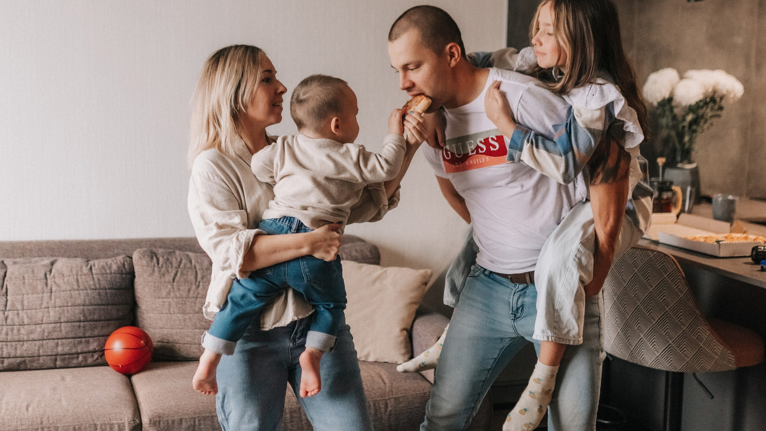 Настя, Рома, Катя и Лев