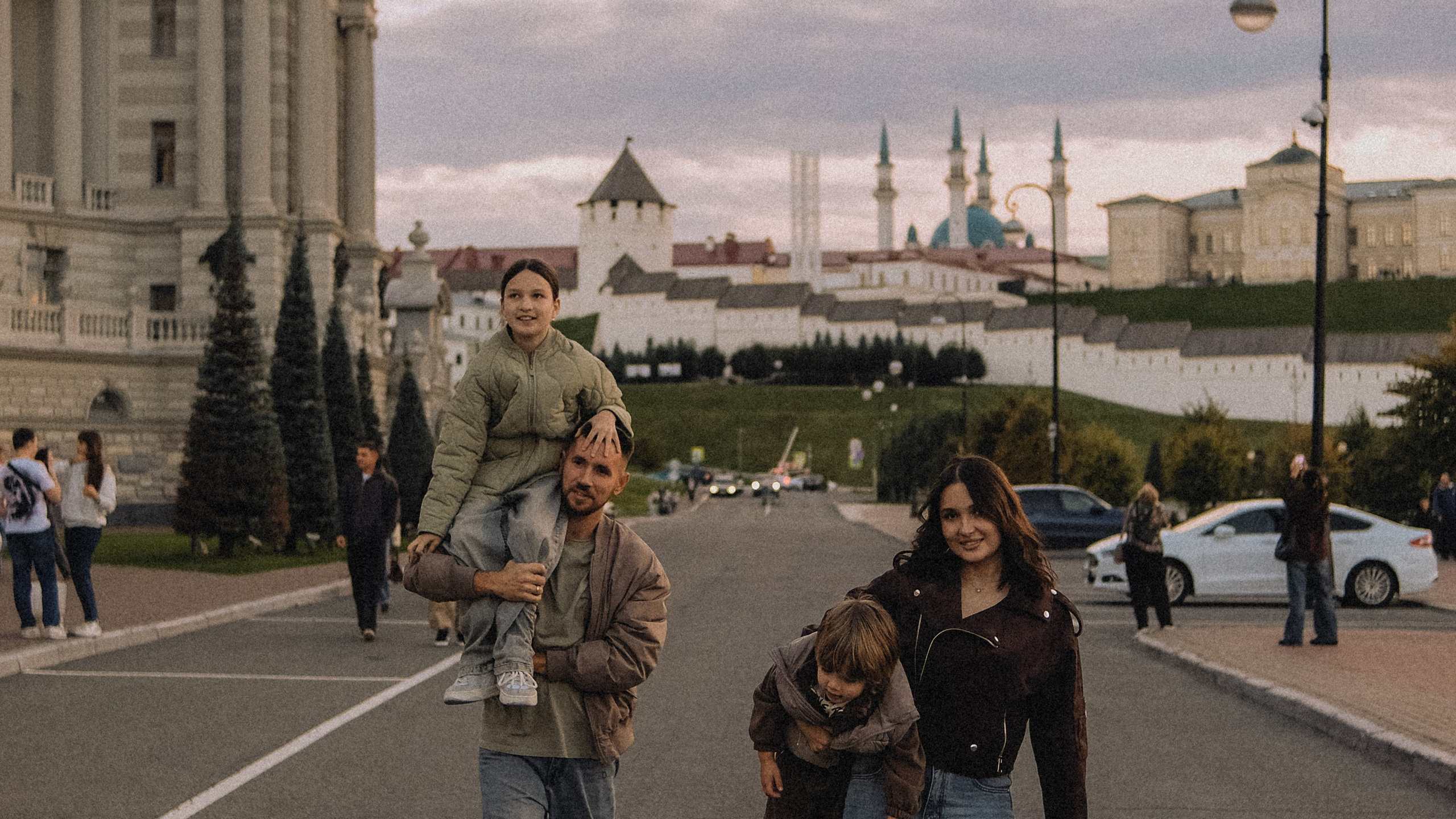 Семья Яси и&nbsp;Дэмиана в&nbsp;Казани
