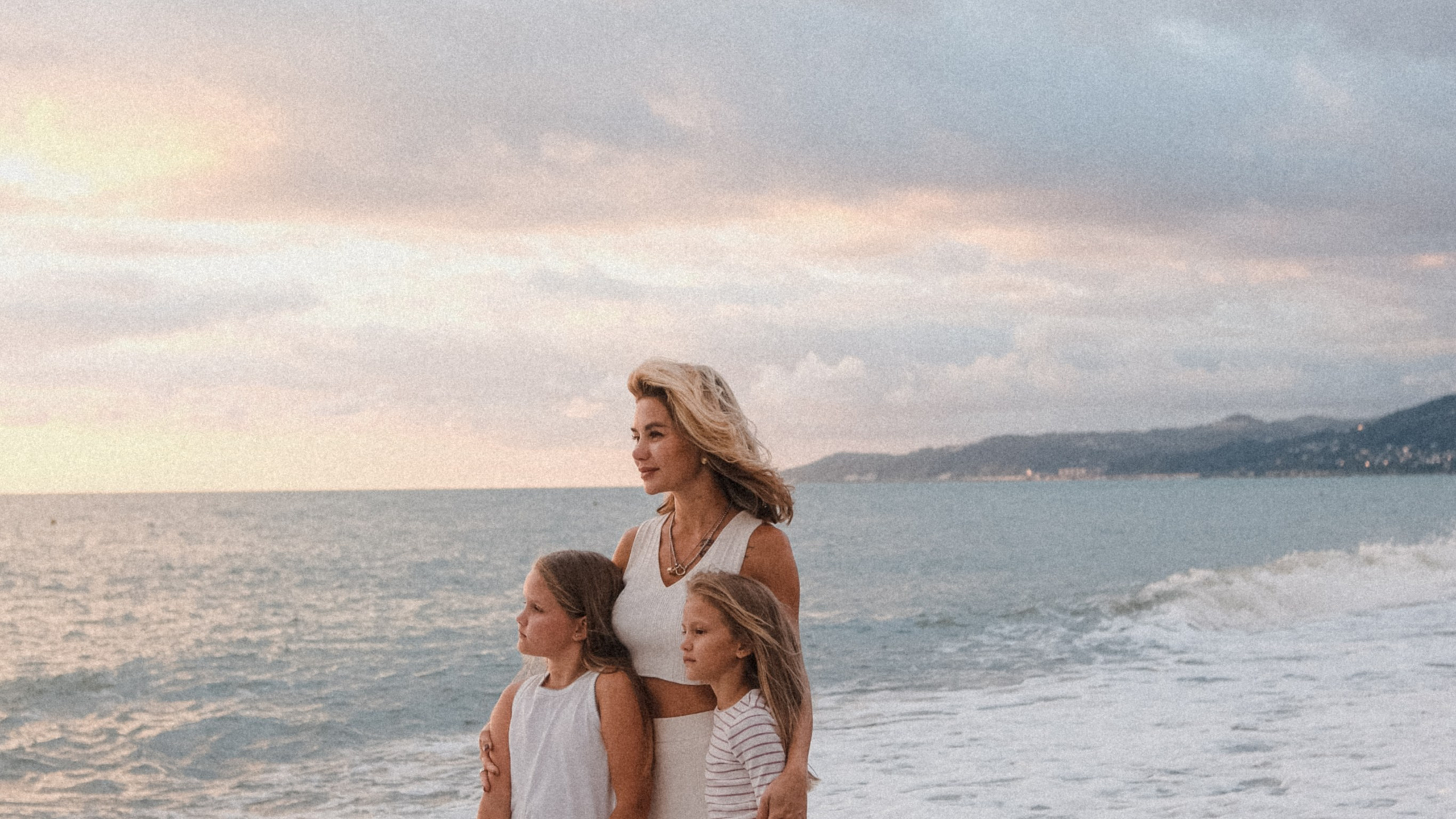 Оксана, Агата и Агния