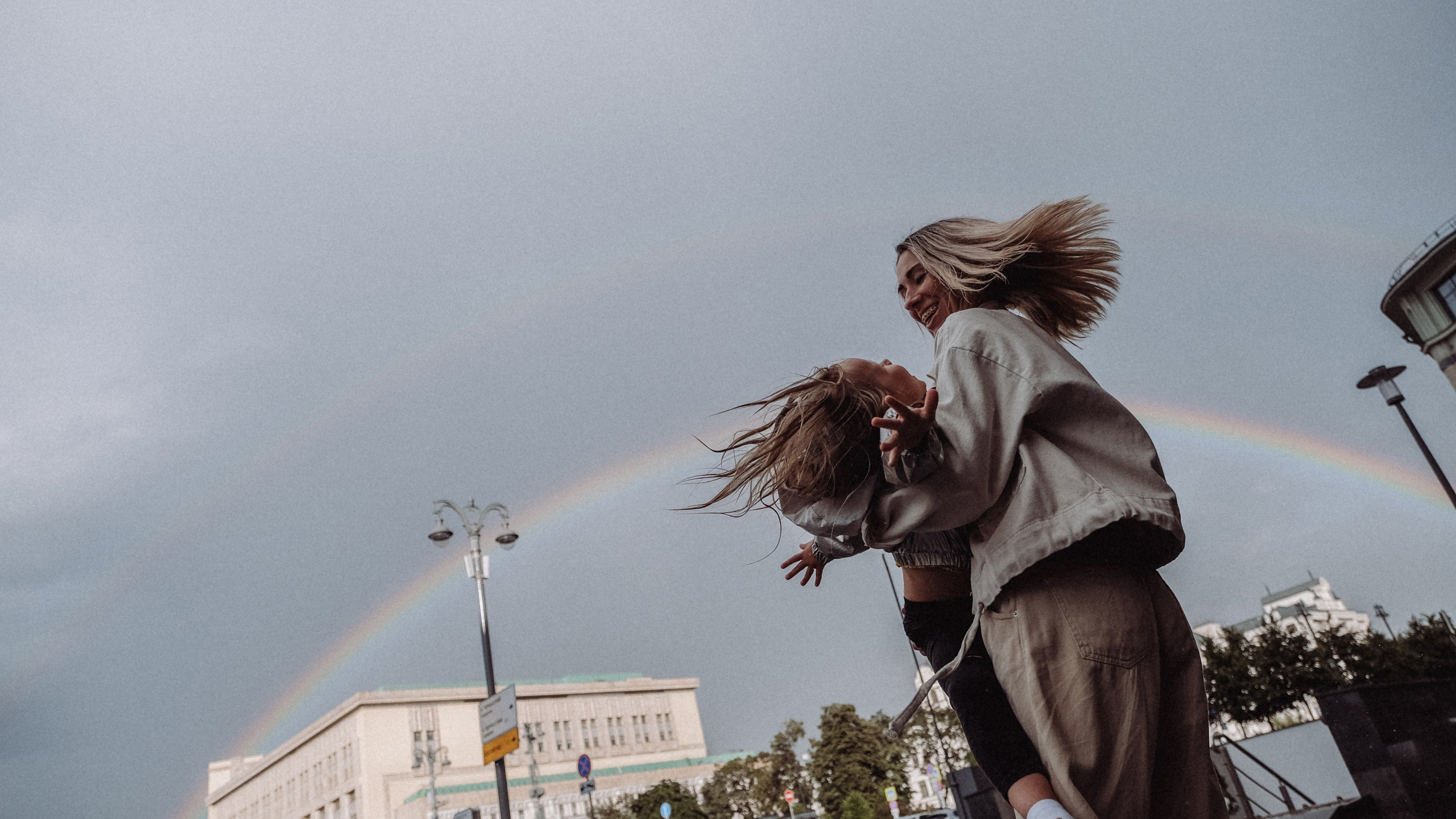 Маша, Злата и София