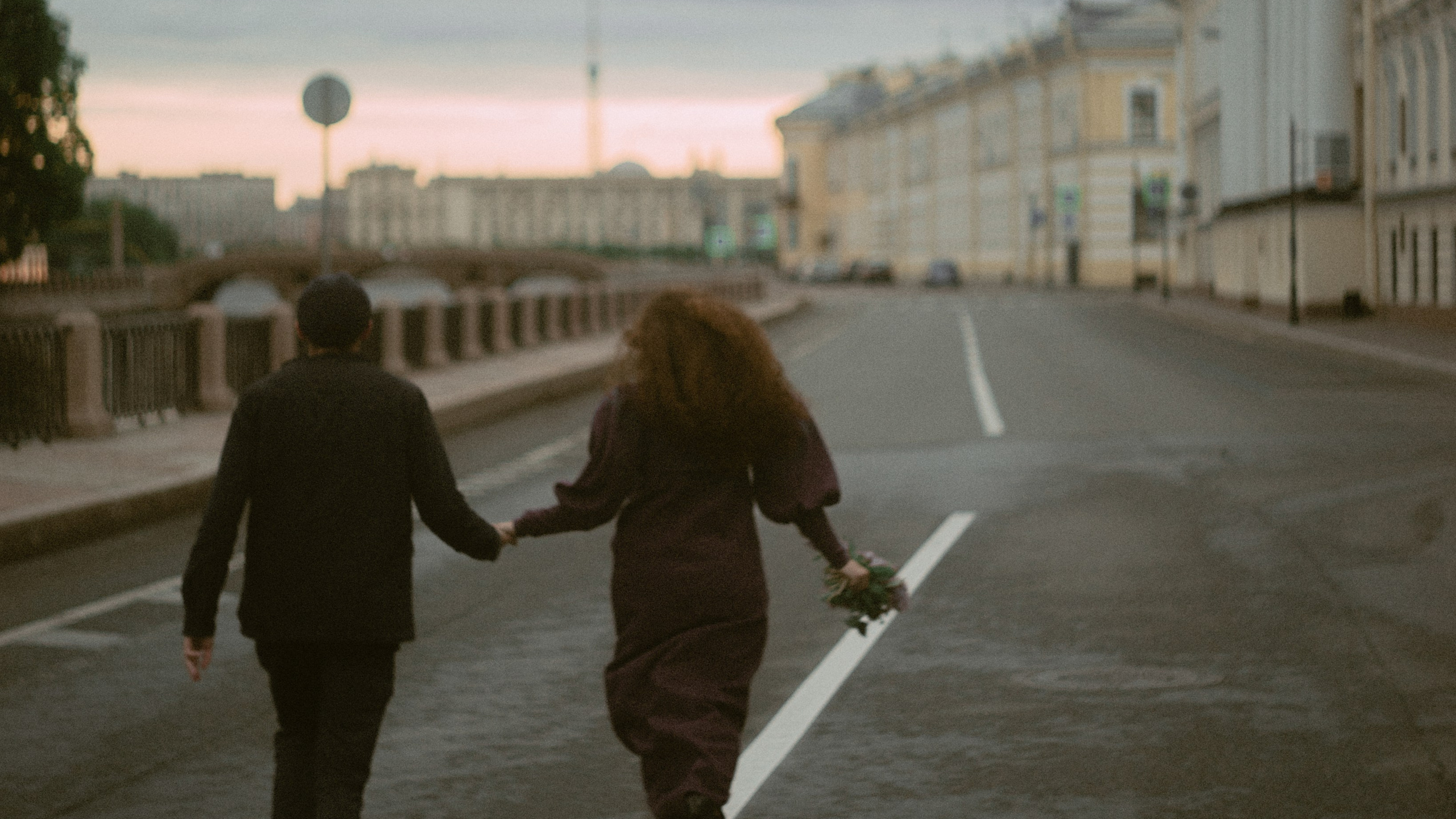 ЛЮБОВЬ В&nbsp;ТРИ УТРА'