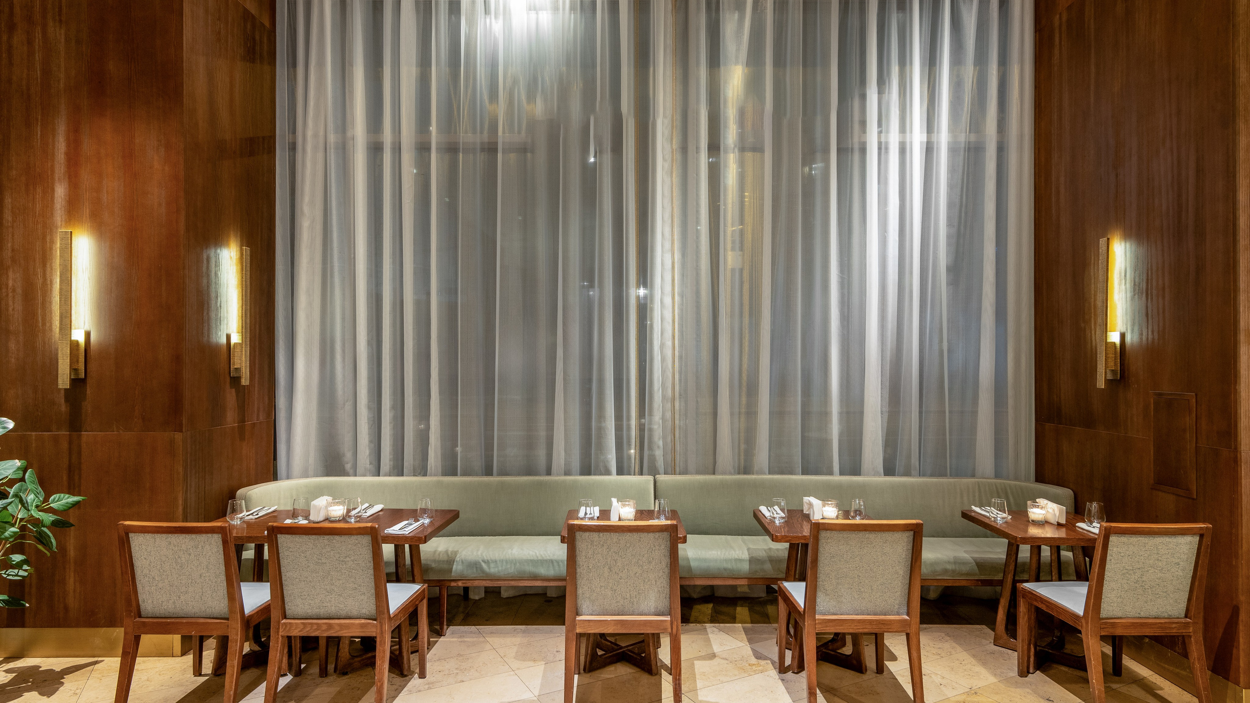 Рестораны. Интерьерный и архитектурный фотограф и видеограф в Москве